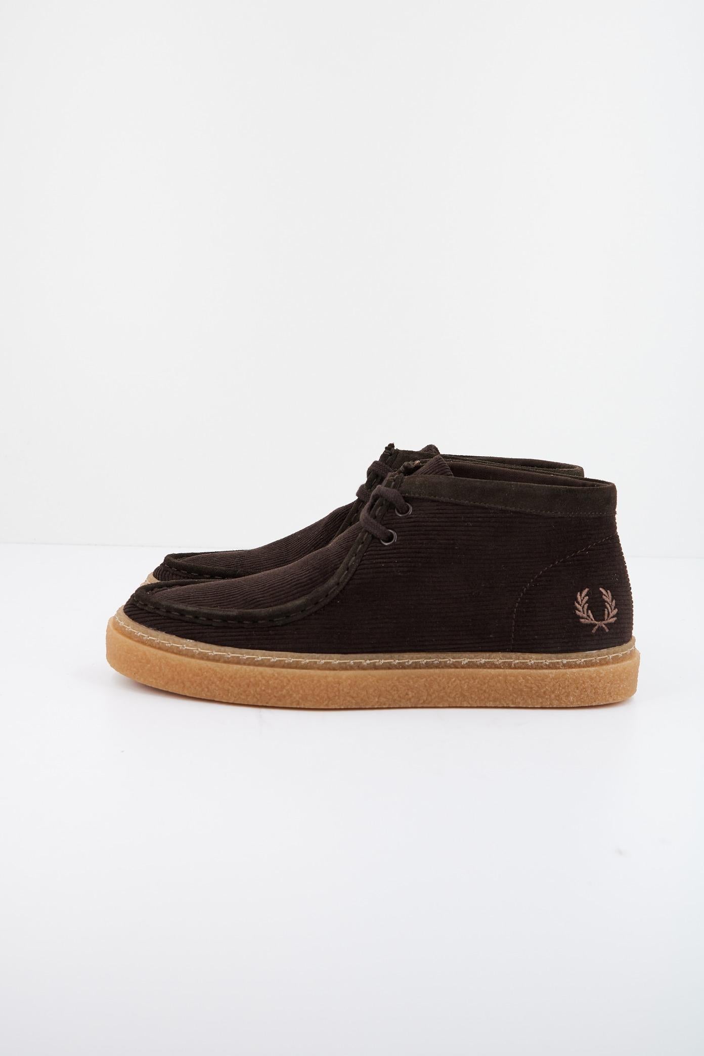 FRED PERRY DAWSON MID CORDUROY en color MARRON  (1)