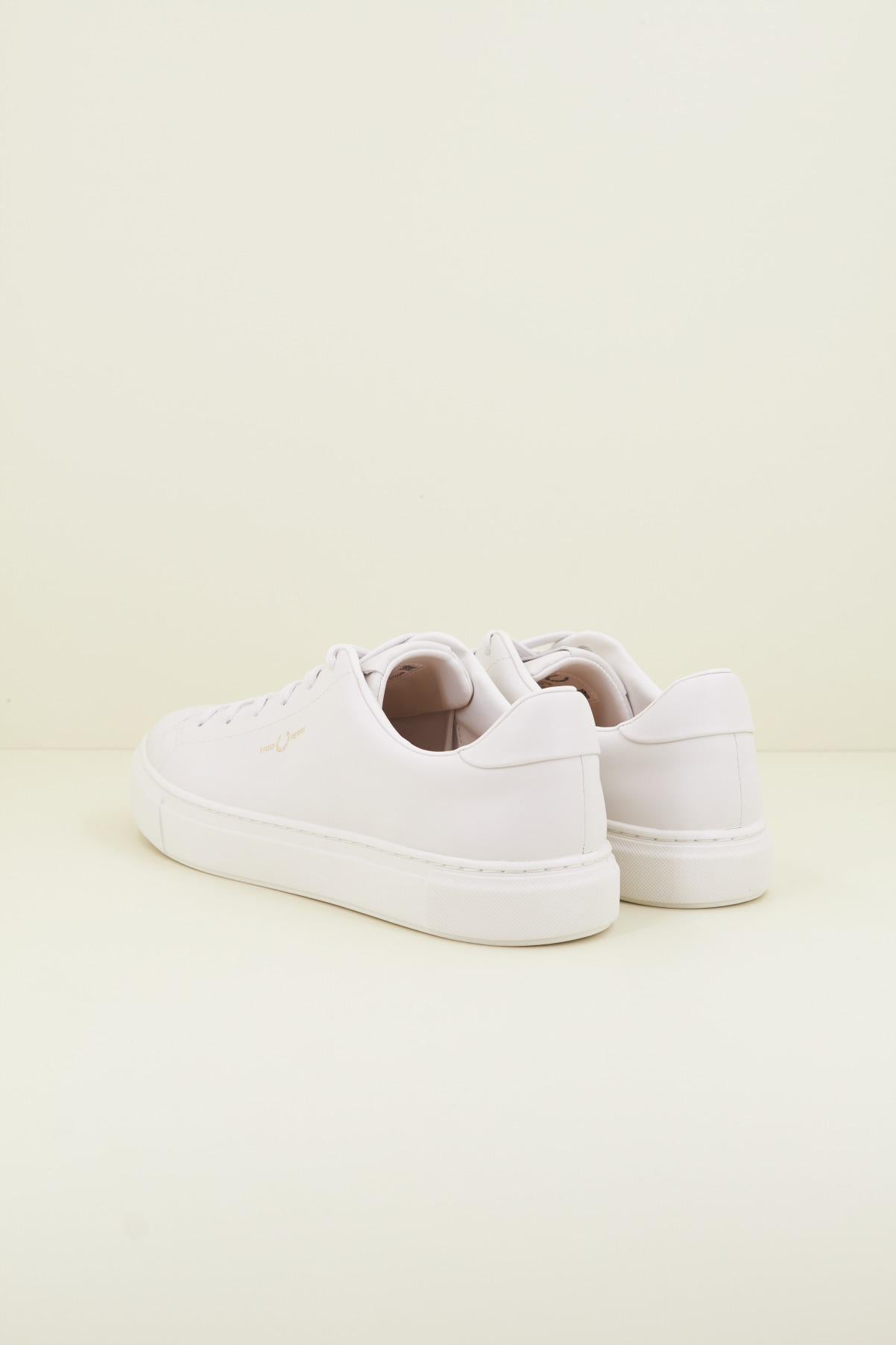 FRED PERRY LEATHER en color BEIS  (3)