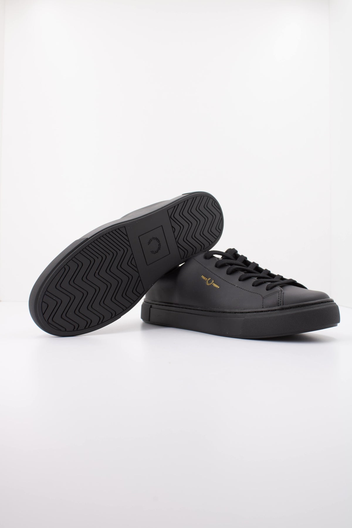 FRED PERRY B  en color NEGRO  (5)