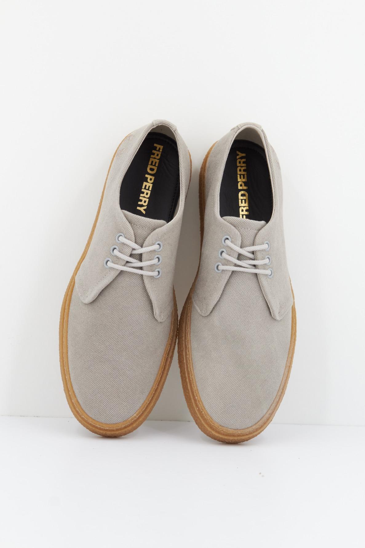 FRED PERRY LINDEN CANVAS en color GRIS  (2)