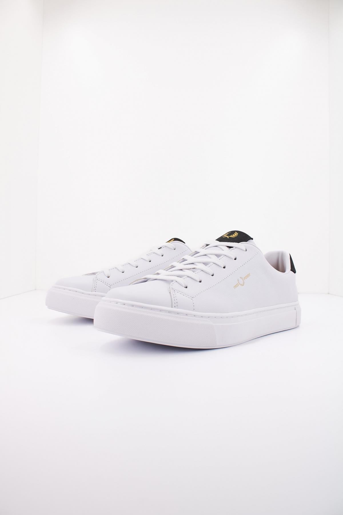 FRED PERRY B TUMBLED LEATHER en color BLANCO  (2)