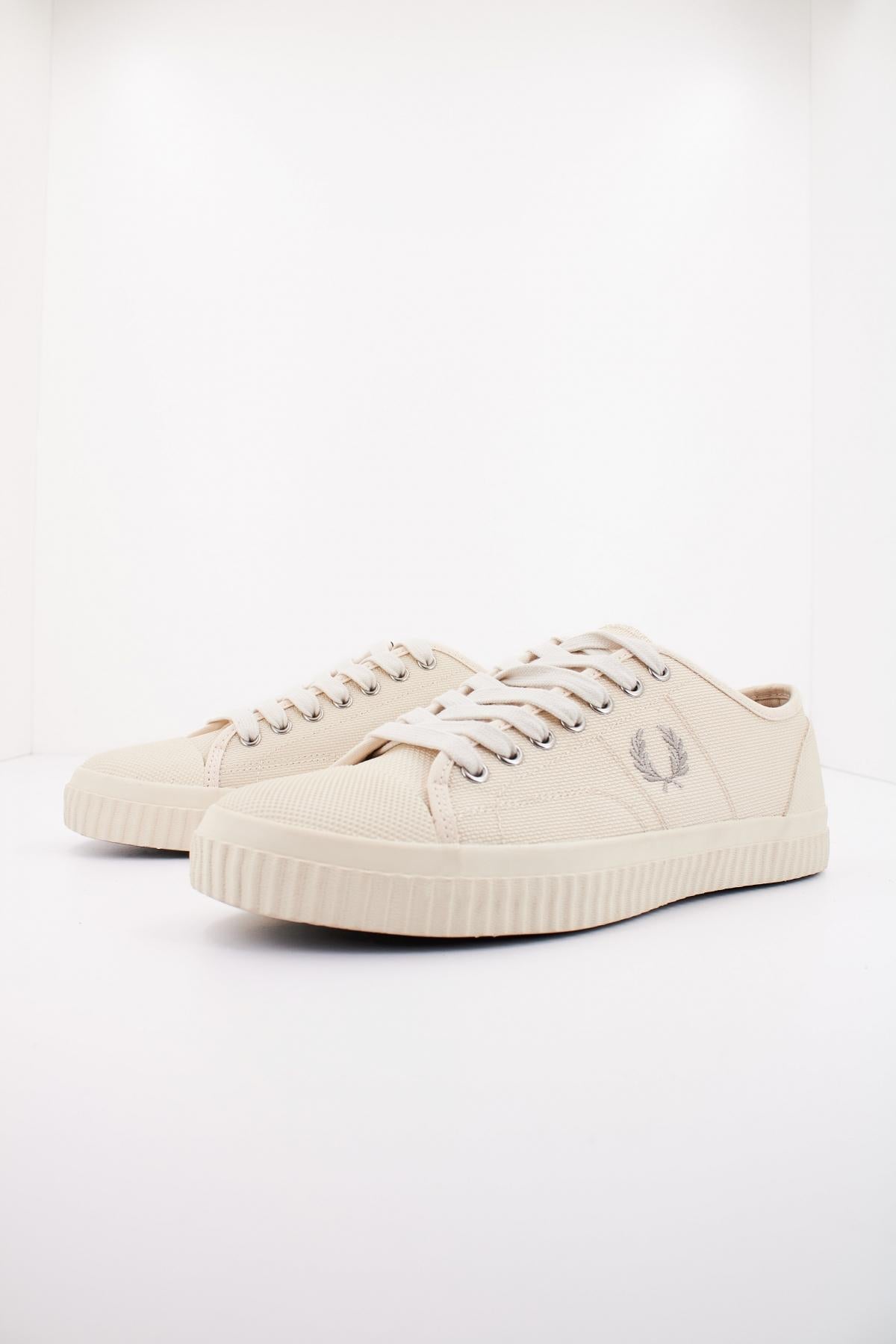 FRED PERRY  HUGHES LOW TEXTURED en color BEIS  (2)