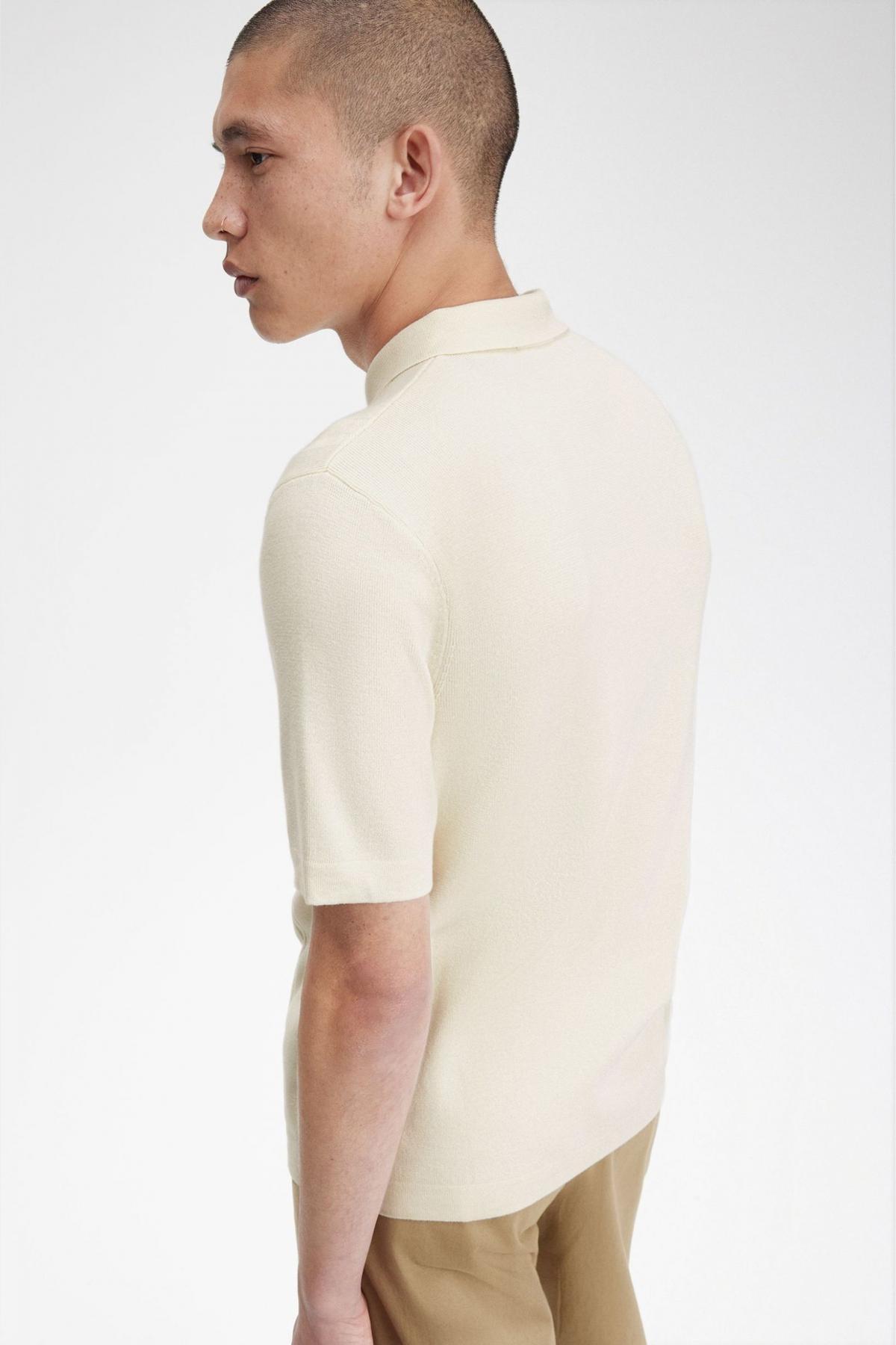 FRED PERRY BUTTON THROUGH KNITTED SHIR en color BLANCO  (4)