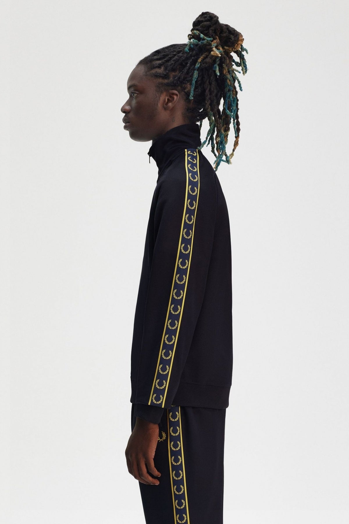 FRED PERRY JFP  en color AZUL  (4)