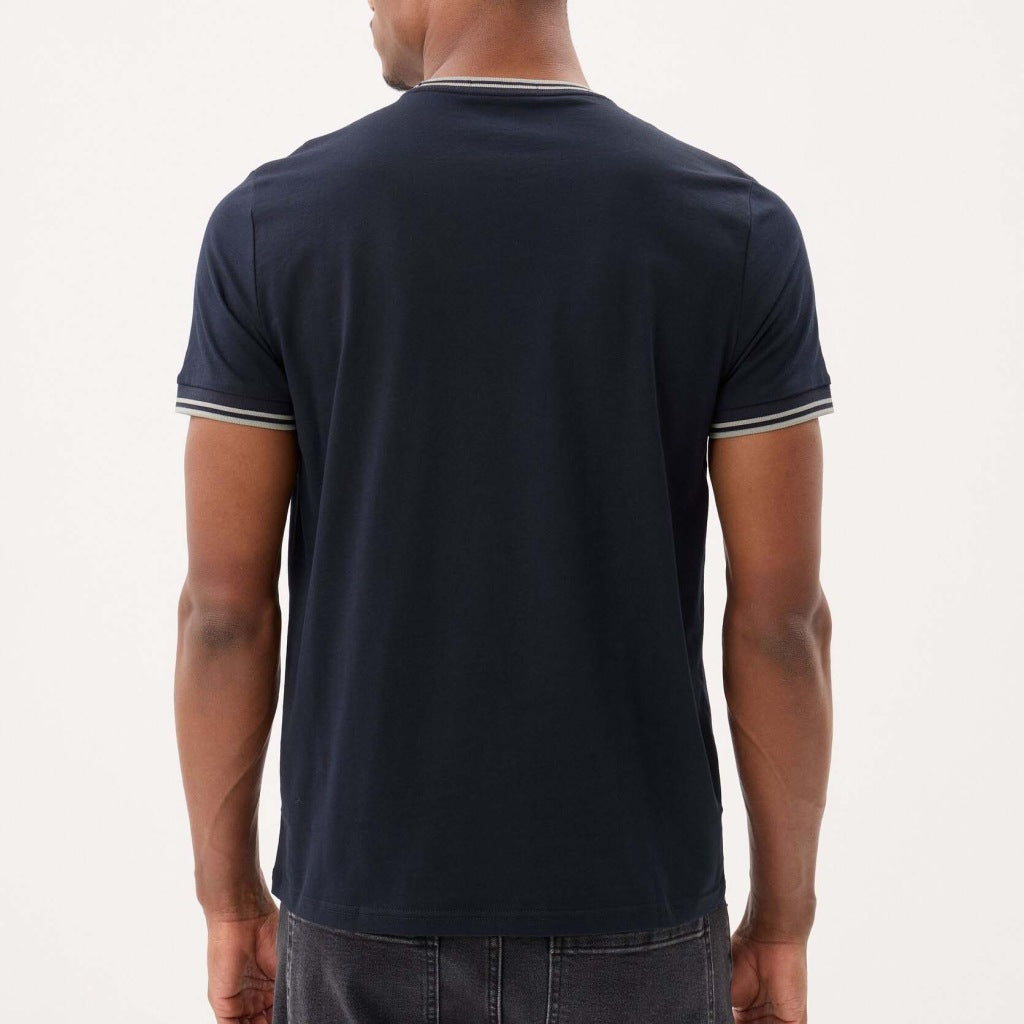 FRED PERRY  TWIN TIPPED T-SHIRT en color AZUL  (5)