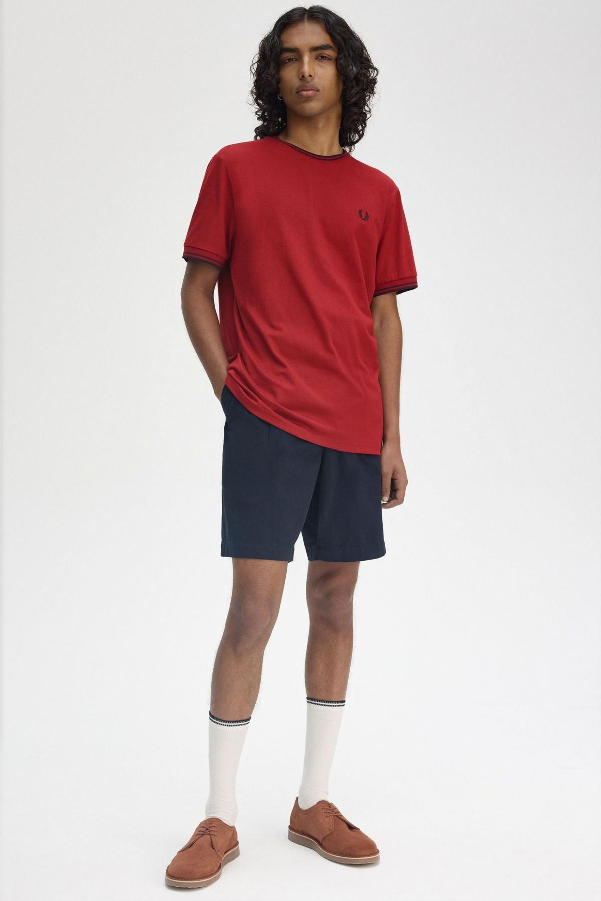 FRED PERRY  TWIN TIPPED T-SHIRT en color ROJO  (4)