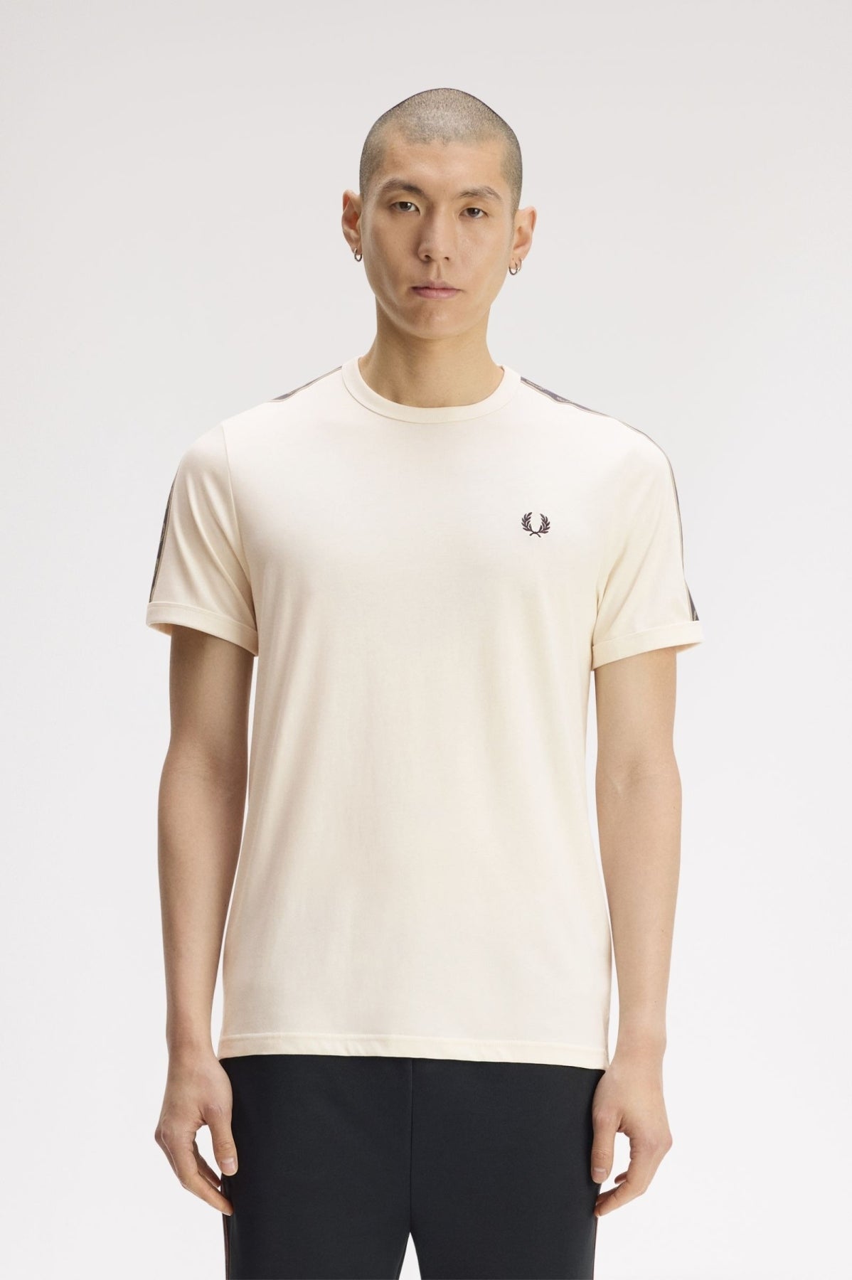 FRED PERRY MFP CONTRAST TAPE RINGER en color   (3)