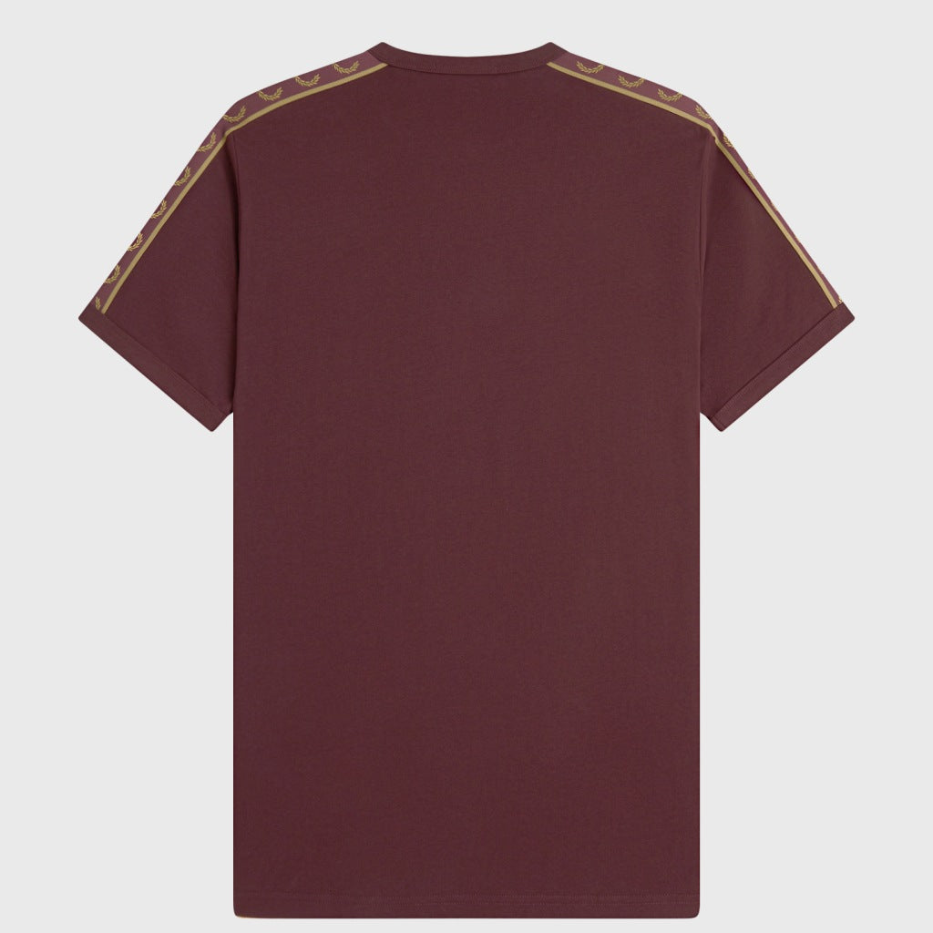 FRED PERRY CONTRAST TAPE RINGER T-SHIR en color BURDEOS  (5)