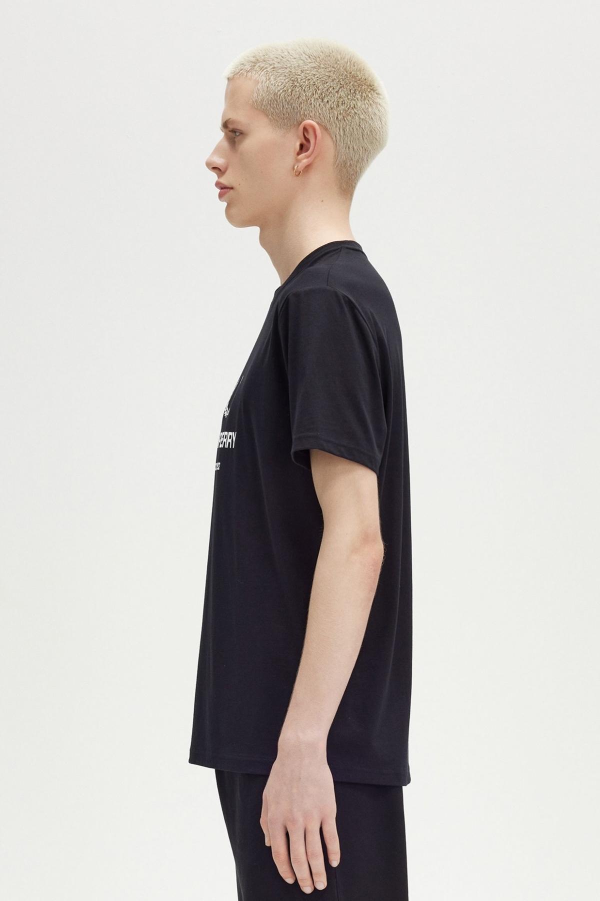 FRED PERRY MFP  en color NEGRO  (4)