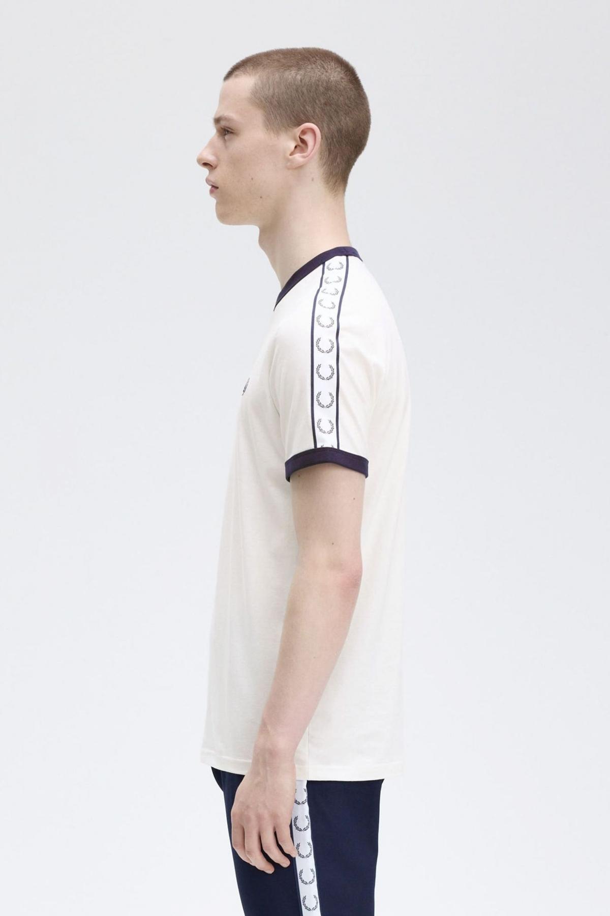FRED PERRY  TAPED RINGER T-SHIRT en color BLANCO  (3)