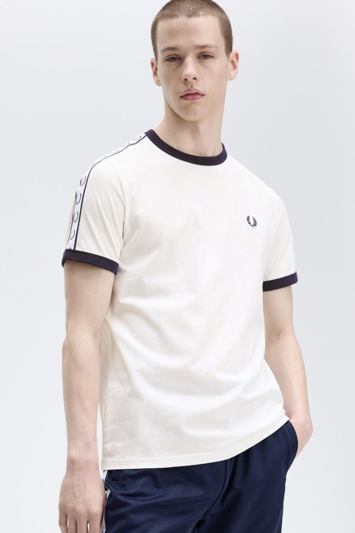 FRED PERRY  TAPED RINGER T-SHIRT en color BLANCO  (4)
