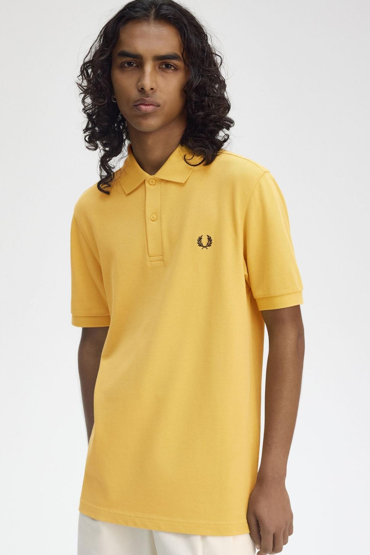 FRED PERRY  PLAIN FRED PERRY SHIRT en color AMARILLO  (4)