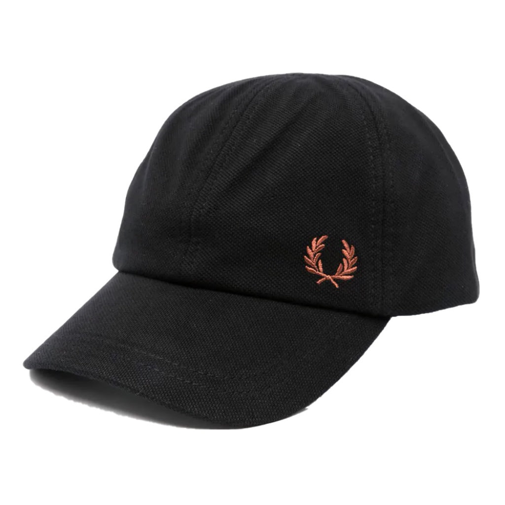 FRED PERRY PIQUE CLASSIC CAP en color NEGRO  (4)