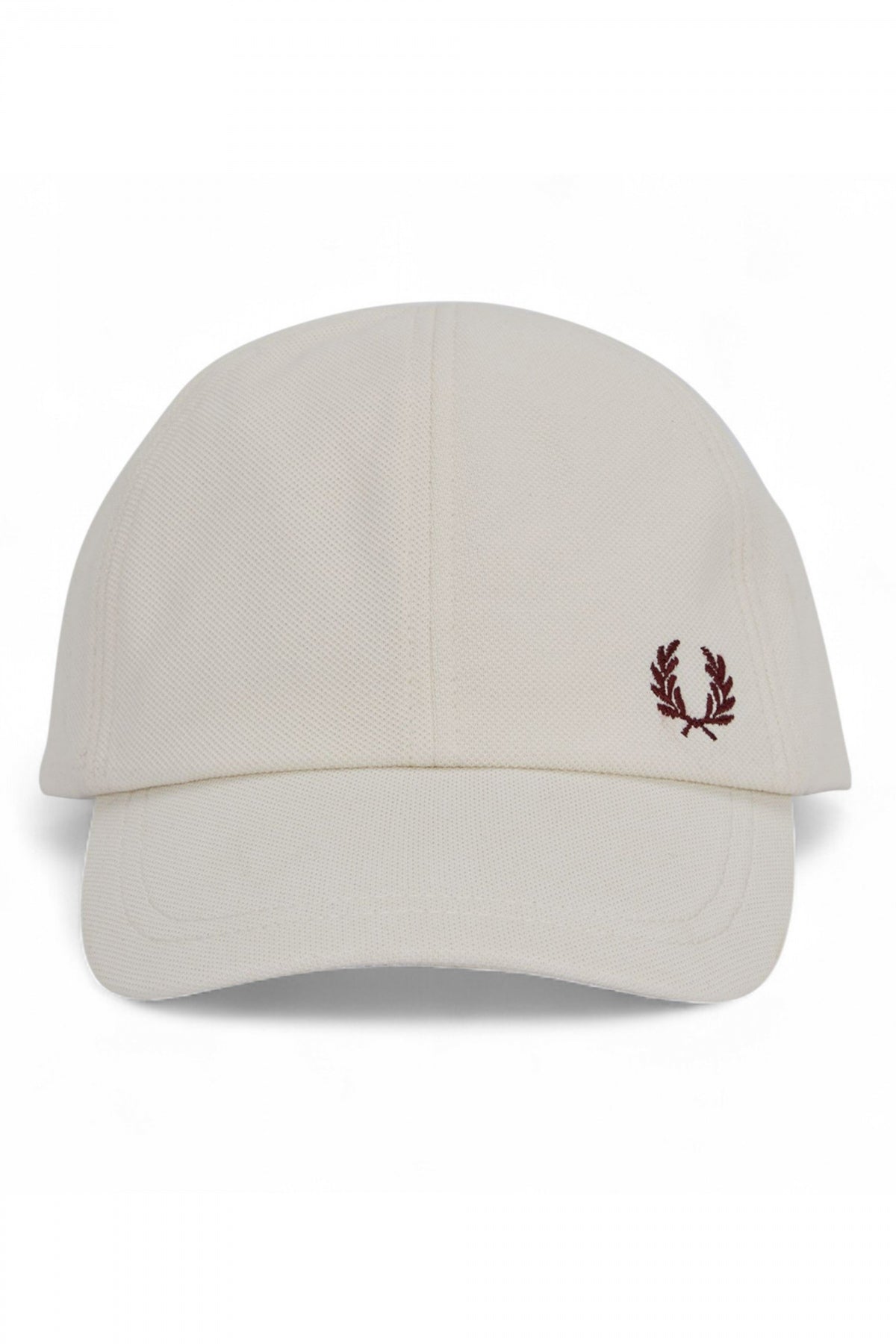 FRED PERRY PIQUE CLASSIC CAP en color BEIS  (3)