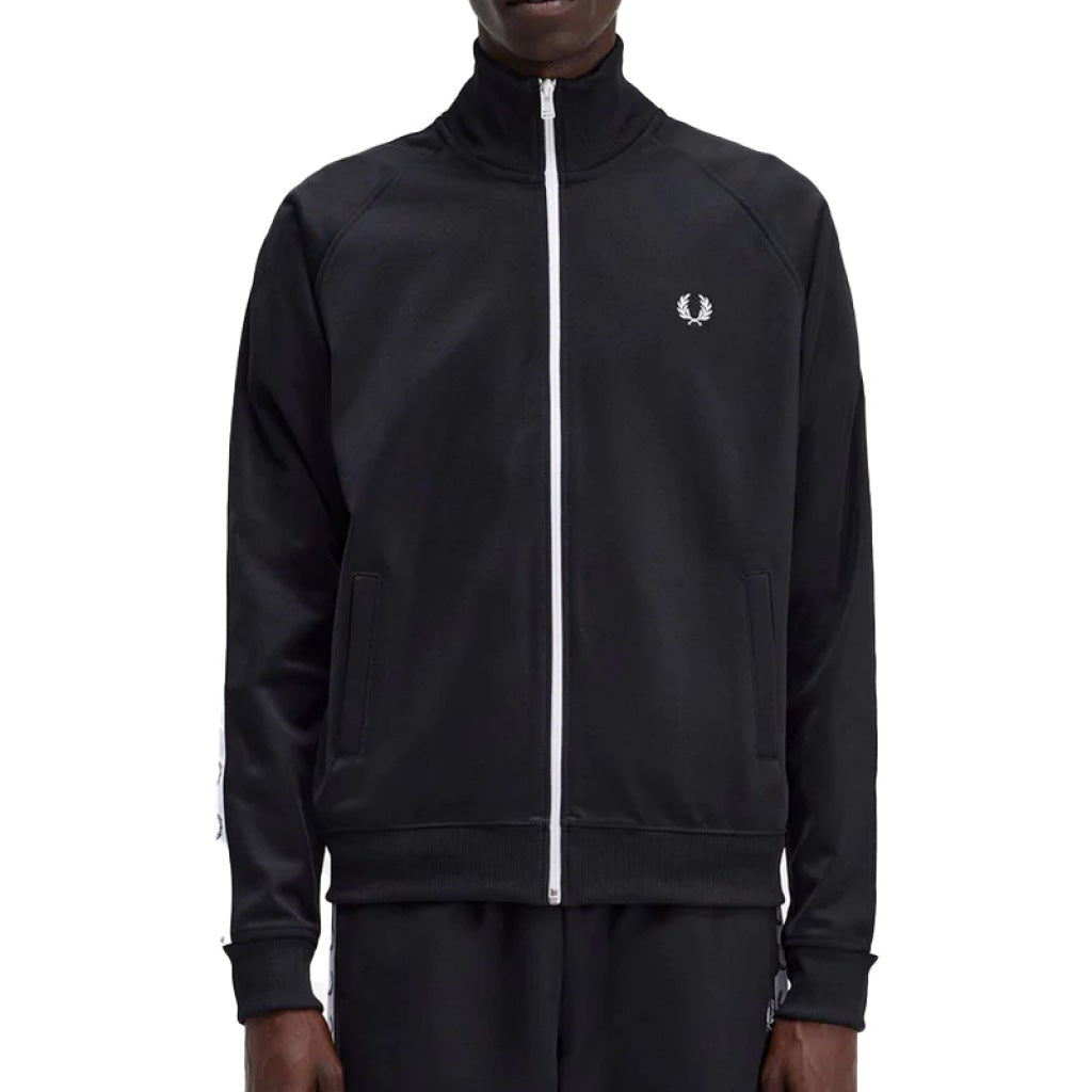 FRED PERRY TRACK JACKET en color NEGRO  (4)