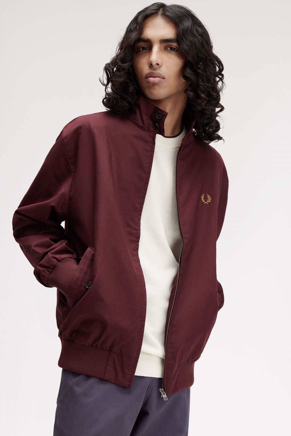 FRED PERRY HARRINGTON JACKET en color BURDEOS  (4)