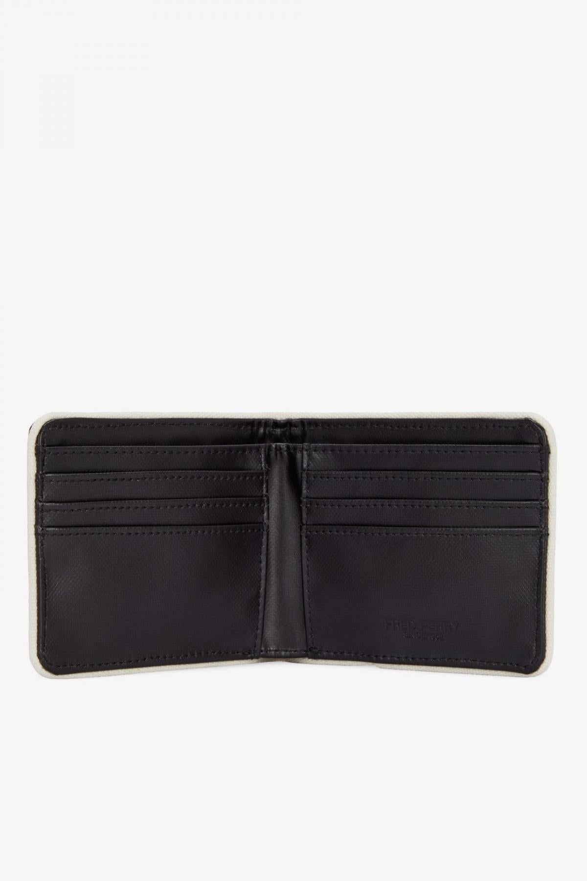 FRED PERRY  BILLFOLD W en color NEGRO  (3)