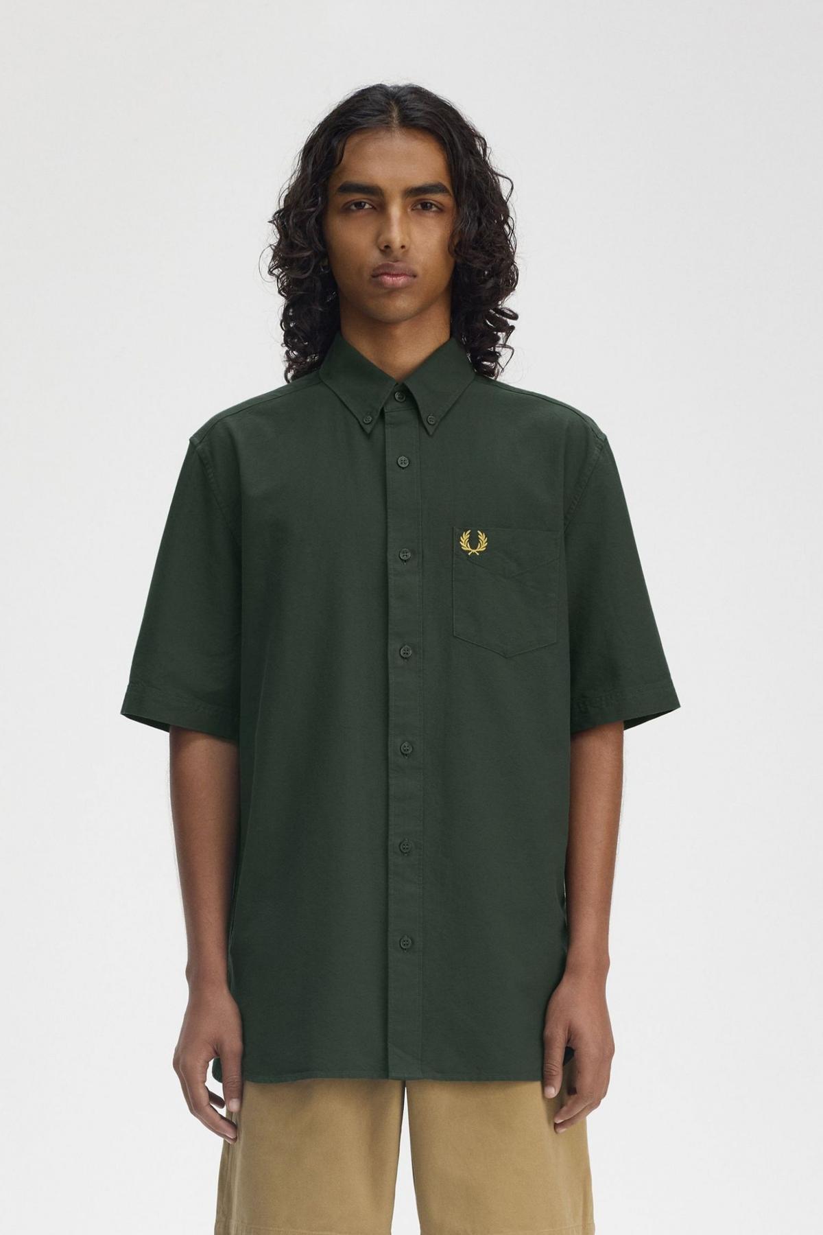 FRED PERRY OXFORD SHIRT en color VERDE  (1)