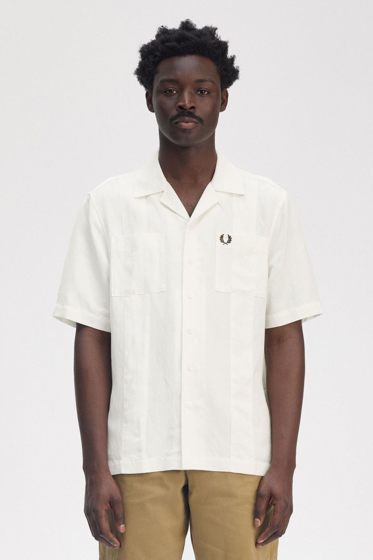 FRED PERRY LINEN BLEND REVERE COLLAR S en color BLANCO  (1)