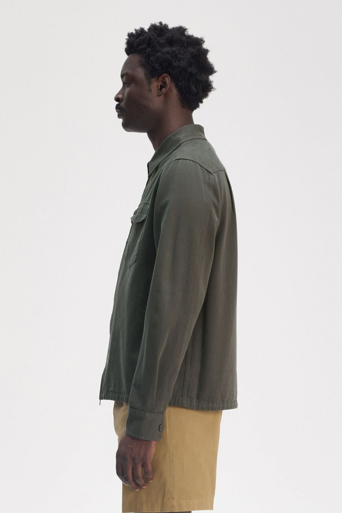 FRED PERRY  TWILL ZIP-THROUGH OVERSHIRT en color VERDE  (3)