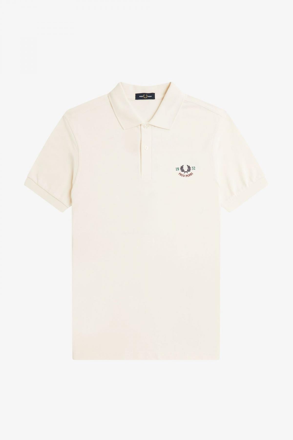 FRED PERRY CLUBHOUSE EMBROIDERED POLO en color BEIS  (2)
