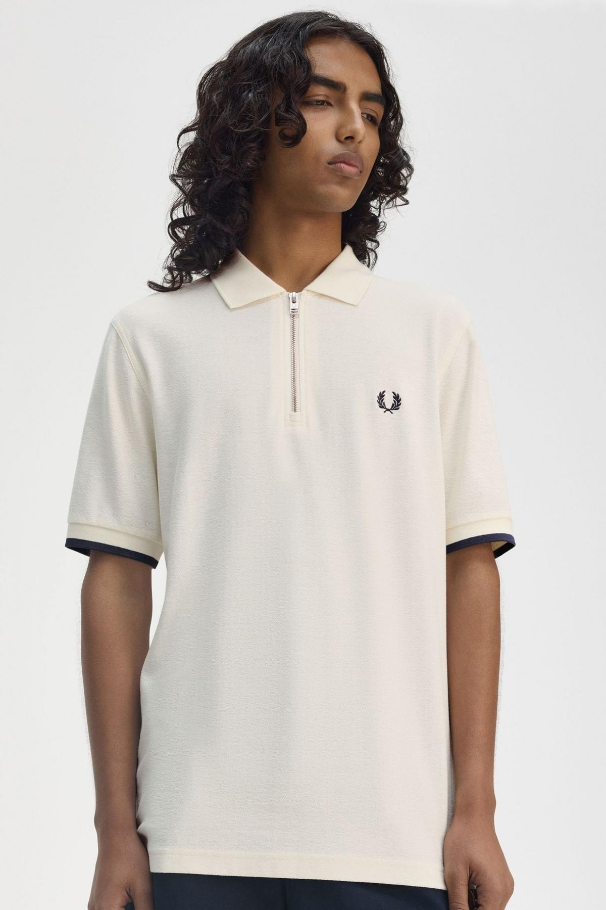 FRED PERRY CREPE PIQUE ZIP NECK en color BEIS  (3)
