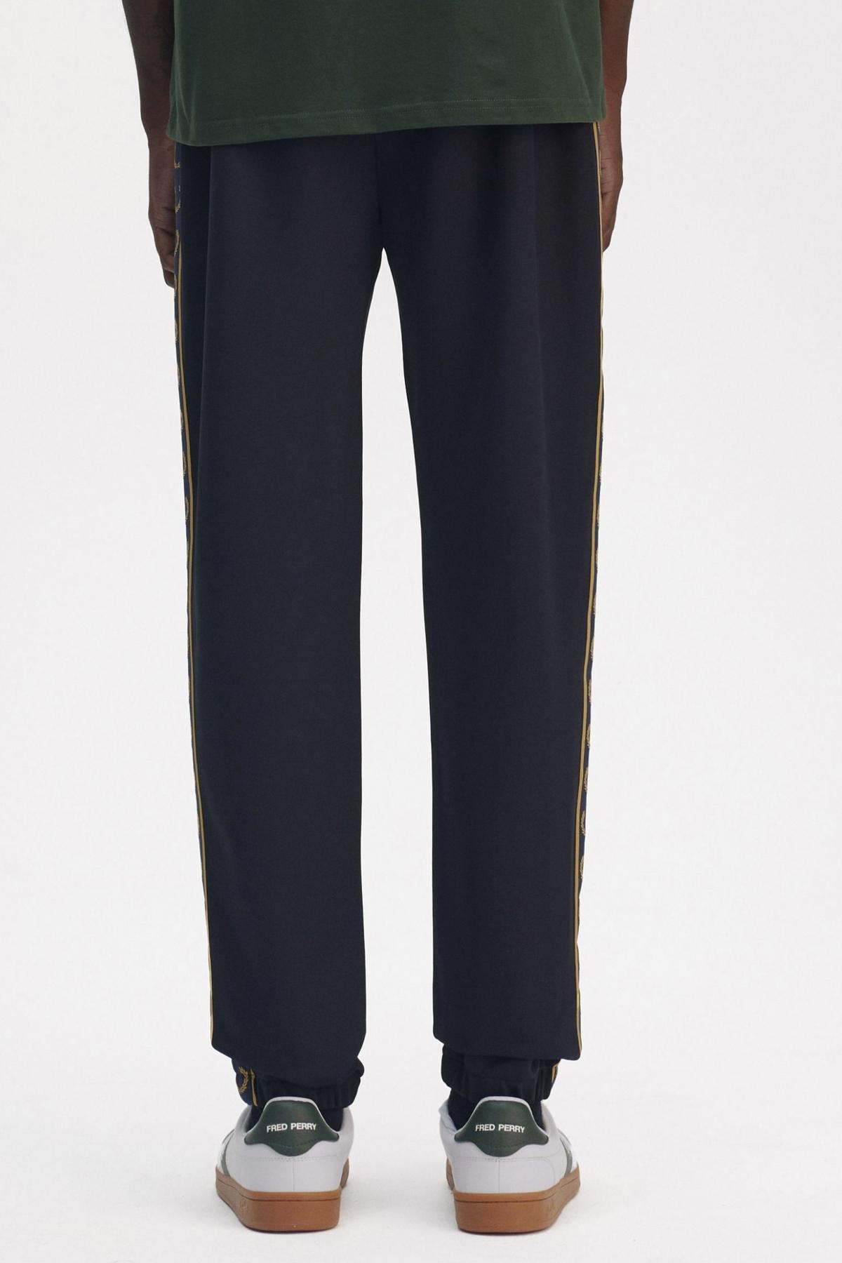 FRED PERRY CONTRAST TAPED TRACK PANT en color AZUL  (4)