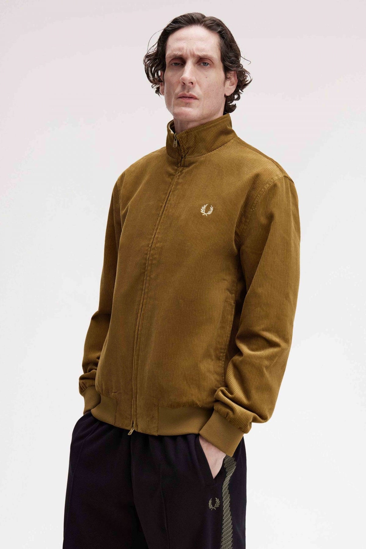 FRED PERRY CORD BRENTHAM JACKET en color AMARILLO  (4)