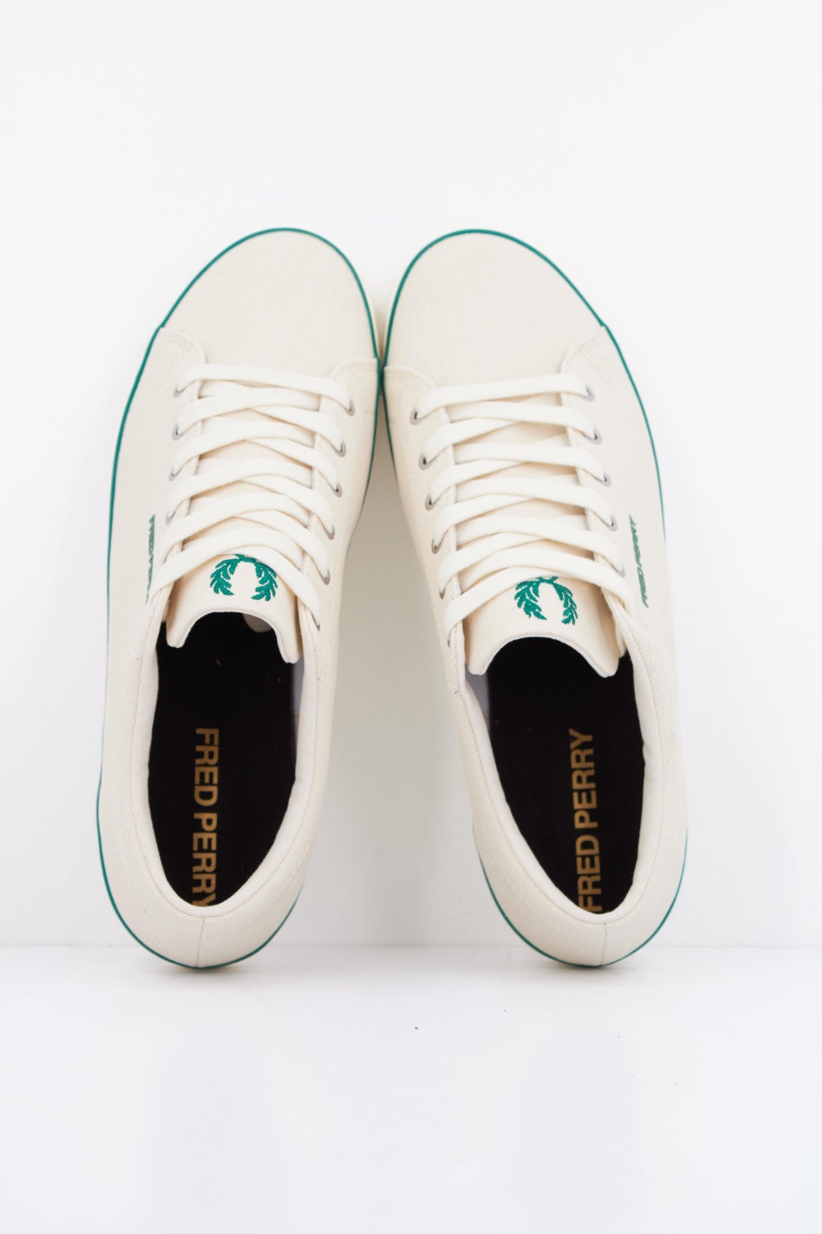FRED PERRY BASELINE CANVAS en color BEIS  (3)