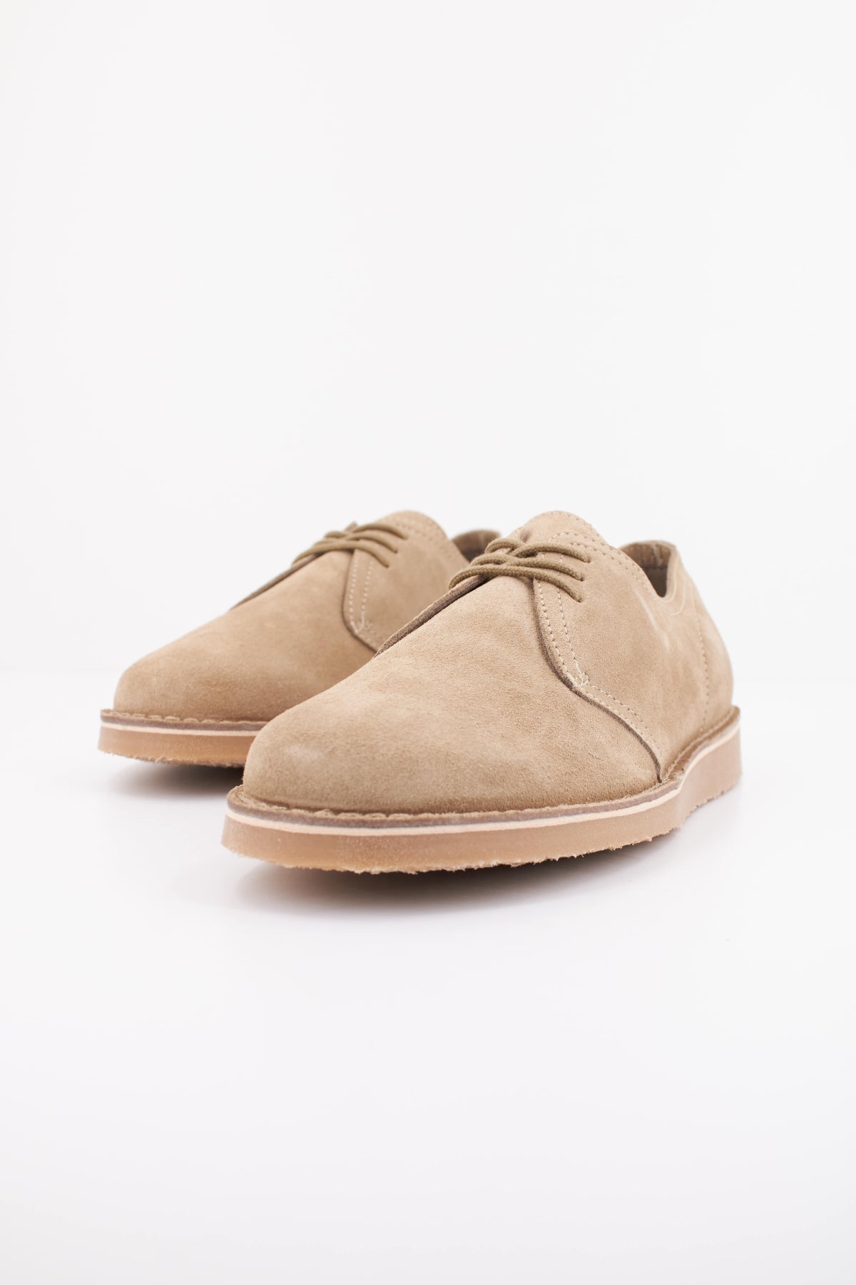 FRED PERRY LINDEN SUEDE en color VERDE  (2)