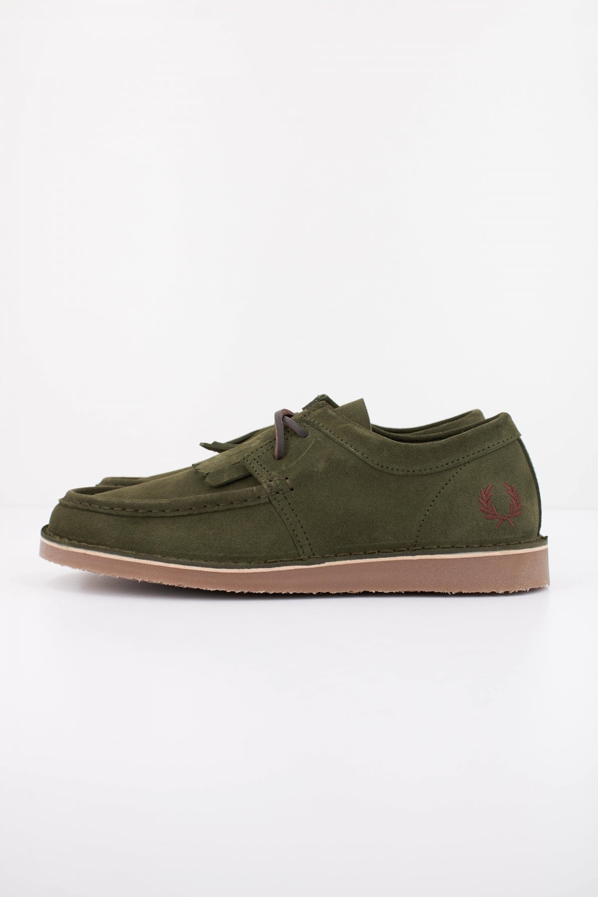 FRED PERRY KENNEY LOW SUEDE  en color VERDE  (1)