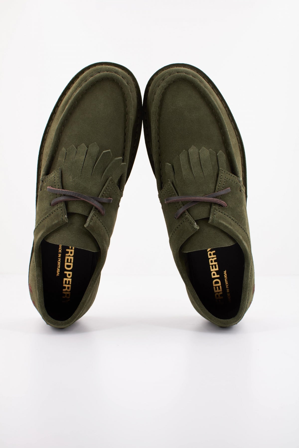 FRED PERRY KENNEY LOW SUEDE  en color VERDE  (3)