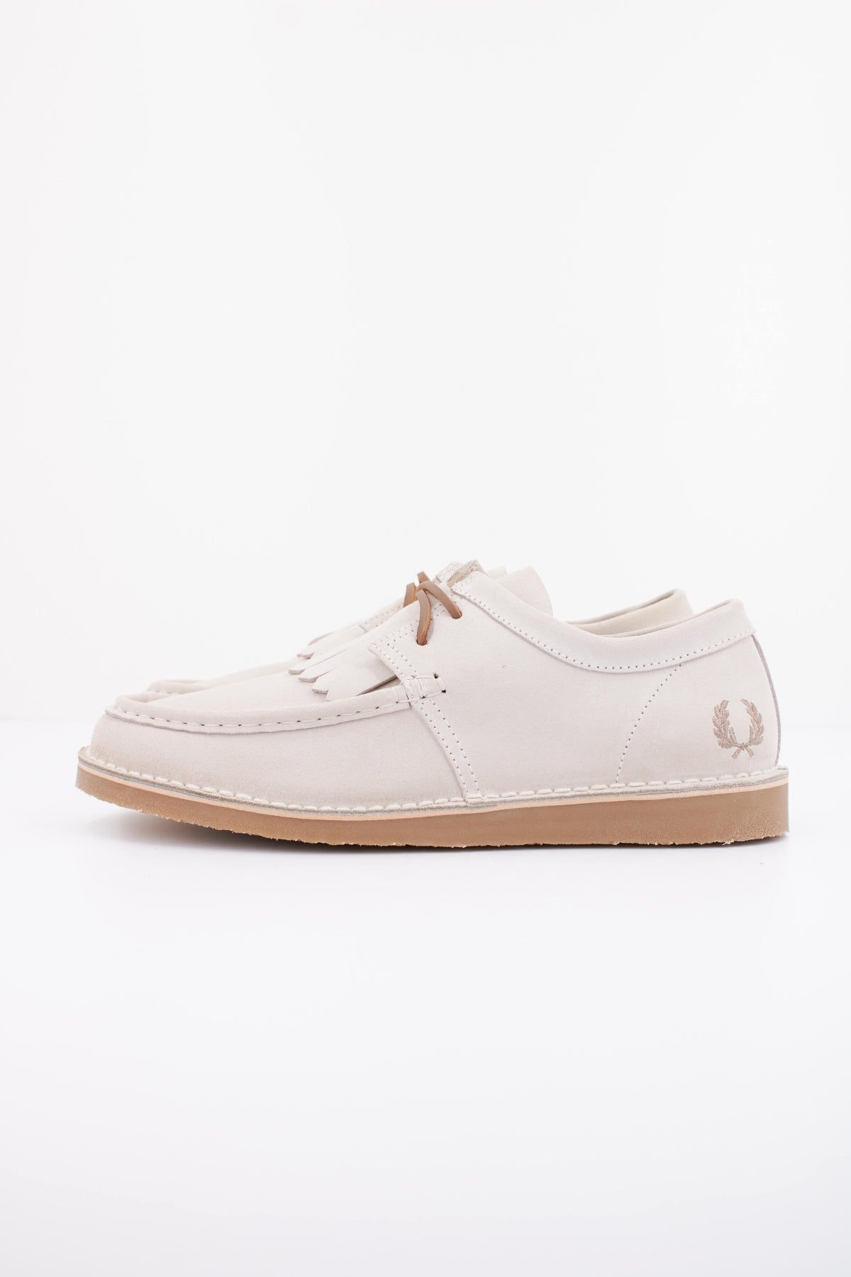 FRED PERRY KENNEY LOW SUEDE  en color BEIS  (1)
