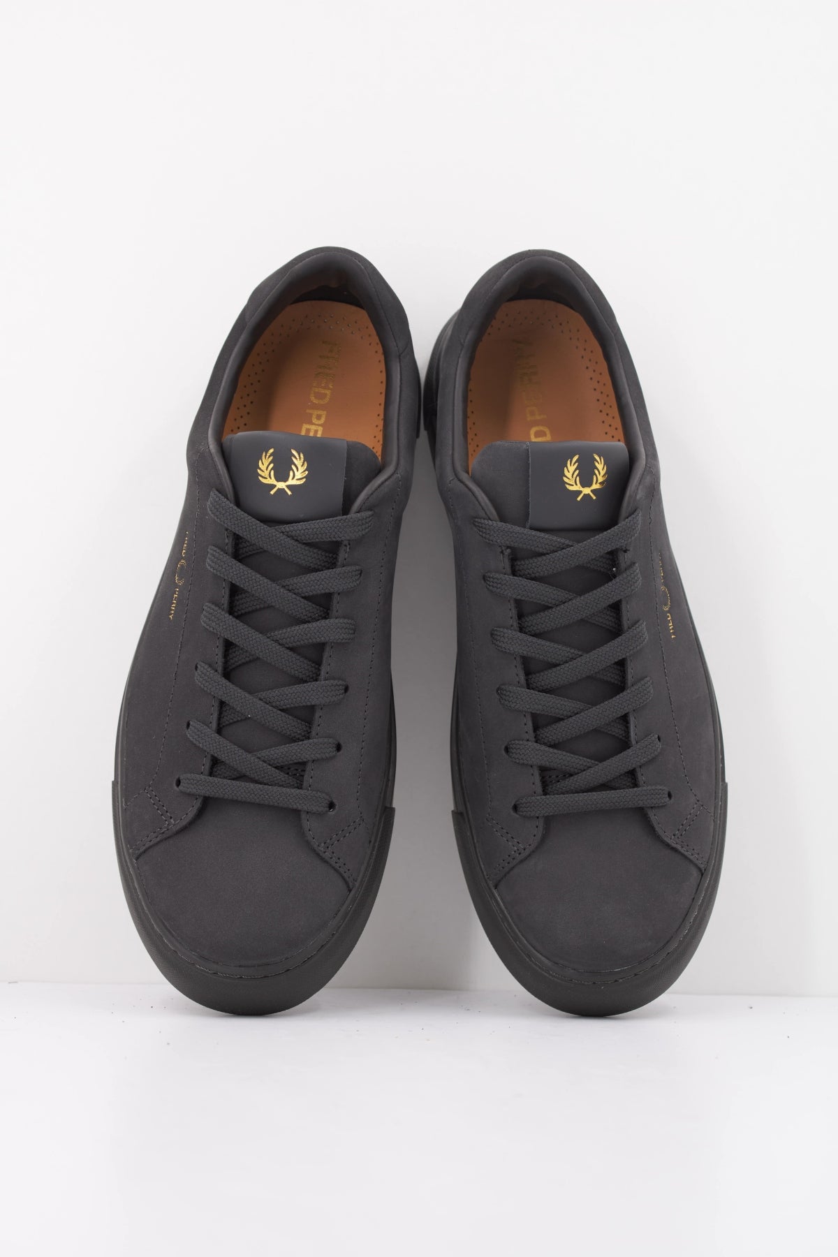 FRED PERRY BFP  en color GRIS  (3)