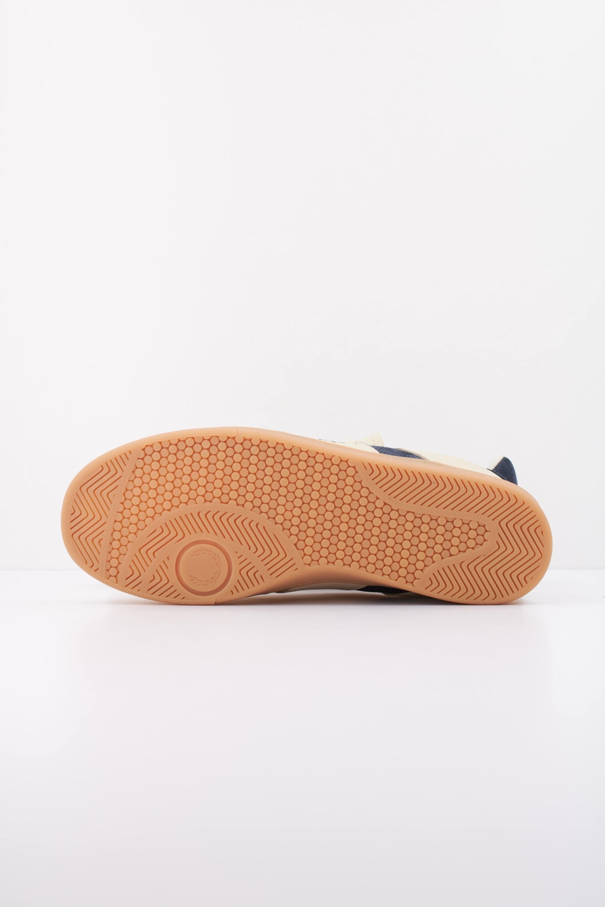 FRED PERRY B ZAPATILLA B en color BEIS  (5)