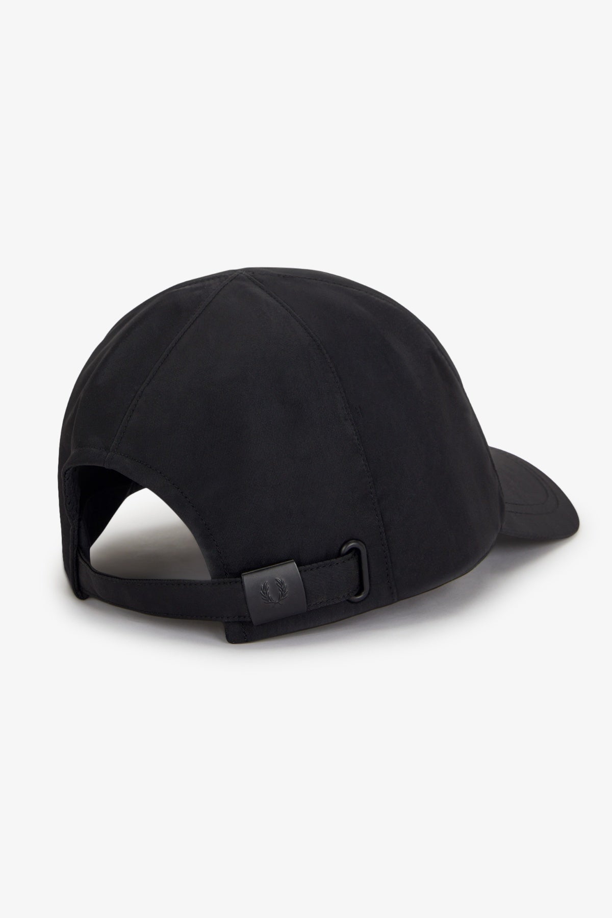FRED PERRY CRINKLE NYLON CAP en color   (3)