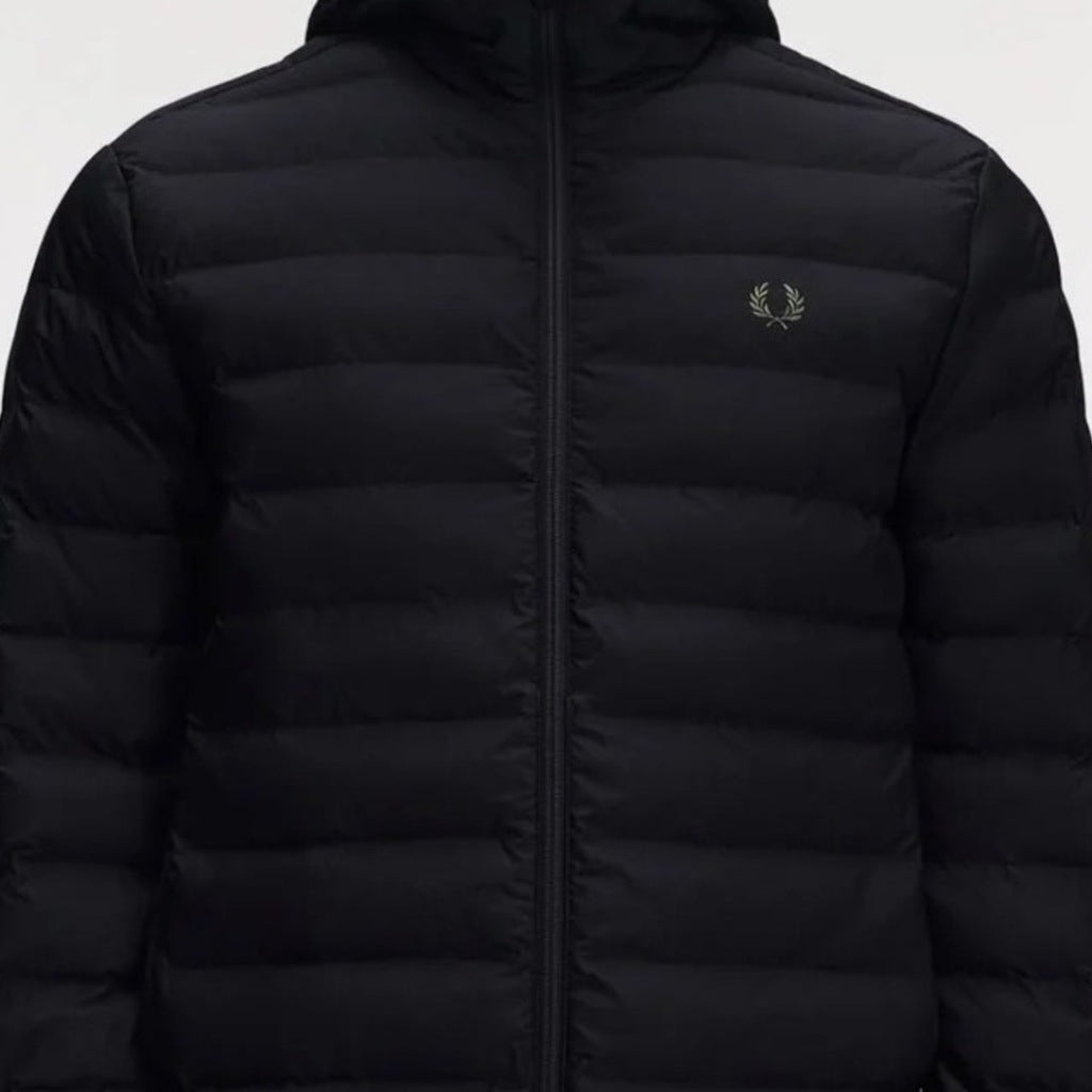 FRED PERRY HOODED INSULATED JACKET en color   (6)
