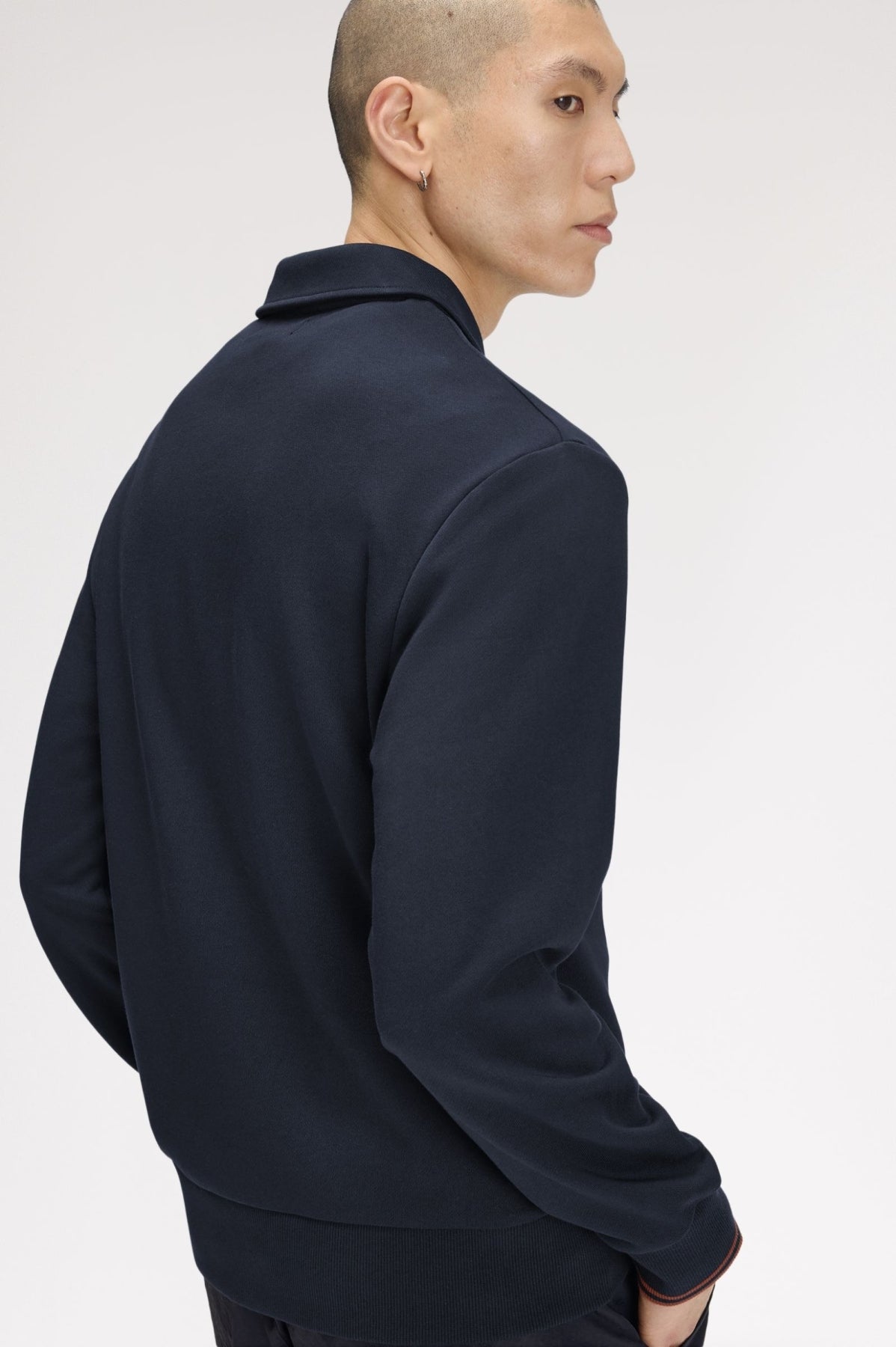 FRED PERRY HALF ZIP COLLARED SWEATSHIRT en color AZUL  (4)