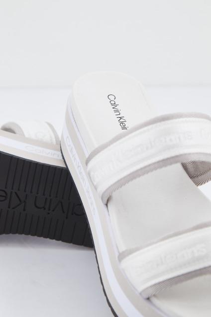 CALVIN KLEIN FLATFORM SANDAL TWOSTRAP en color BLANCO  (3)