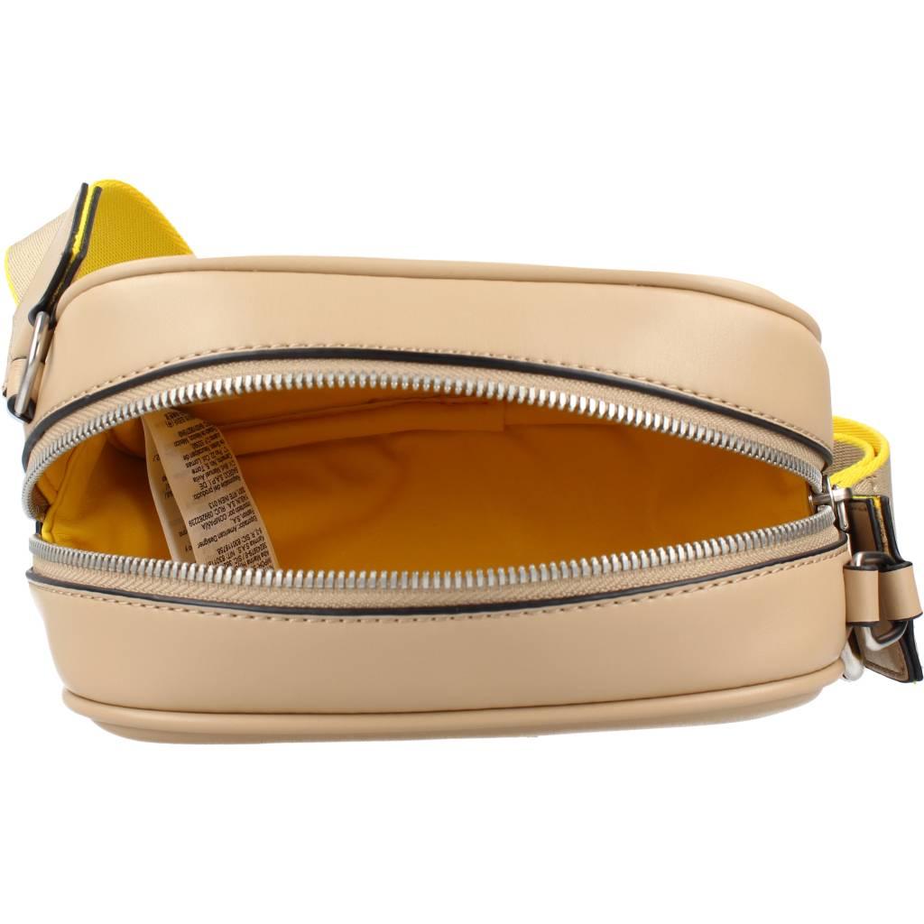 CALVIN KLEIN  SLEEK CAMERA BAG SOLID en color BEIS  (4)