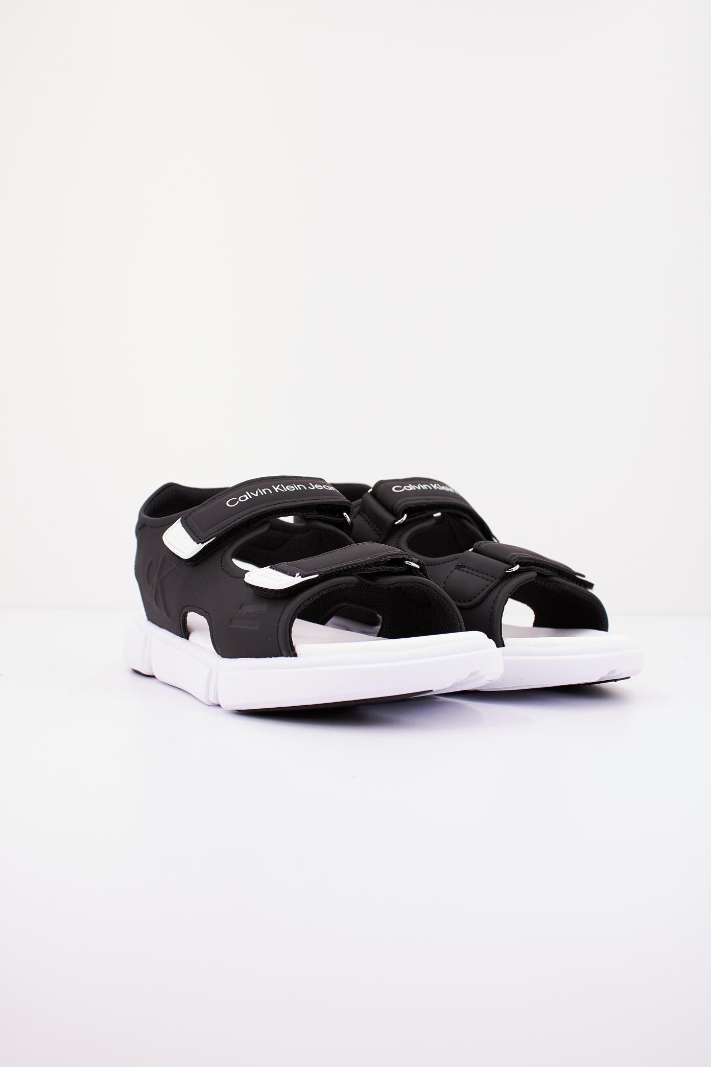 CALVIN KLEIN VB en color NEGRO  (2)