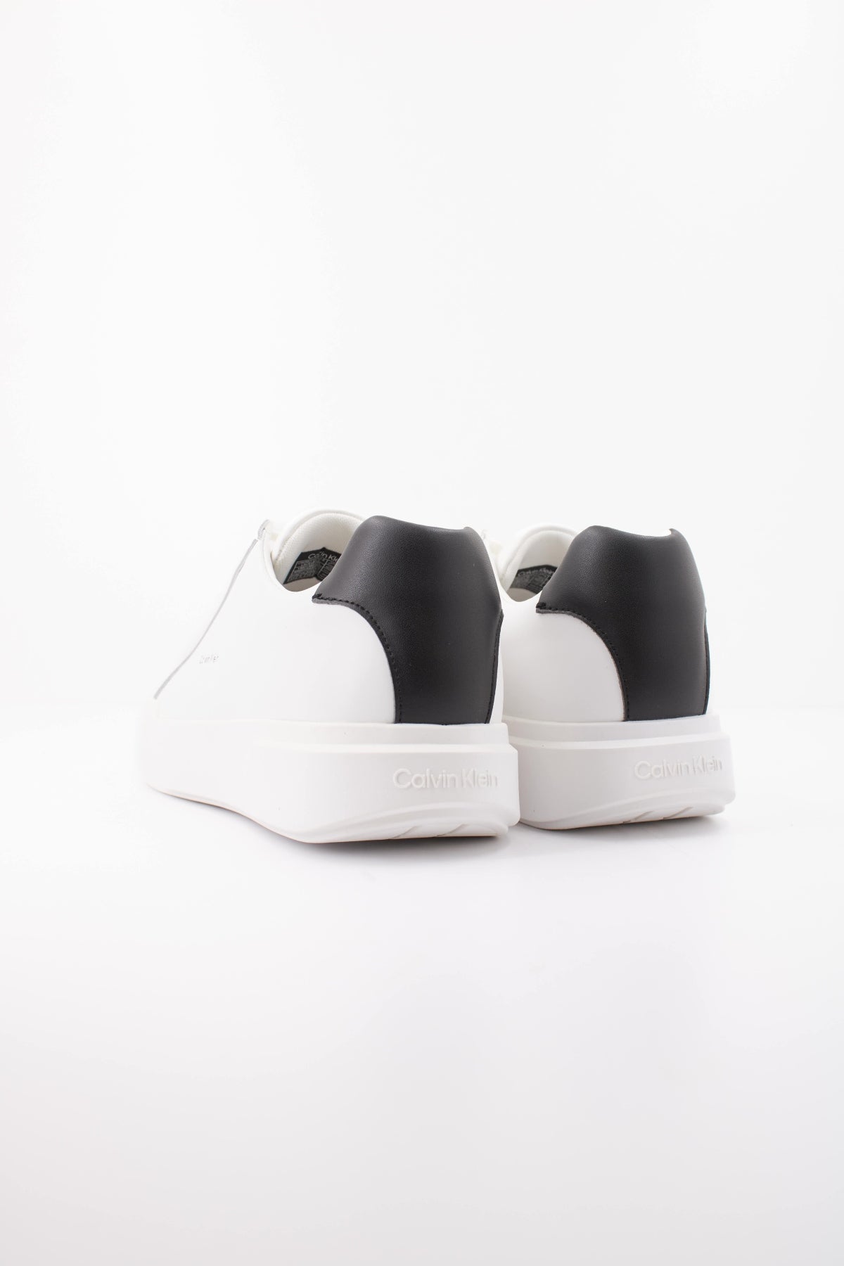 CALVIN KLEIN YMYM en color BLANCO  (4)
