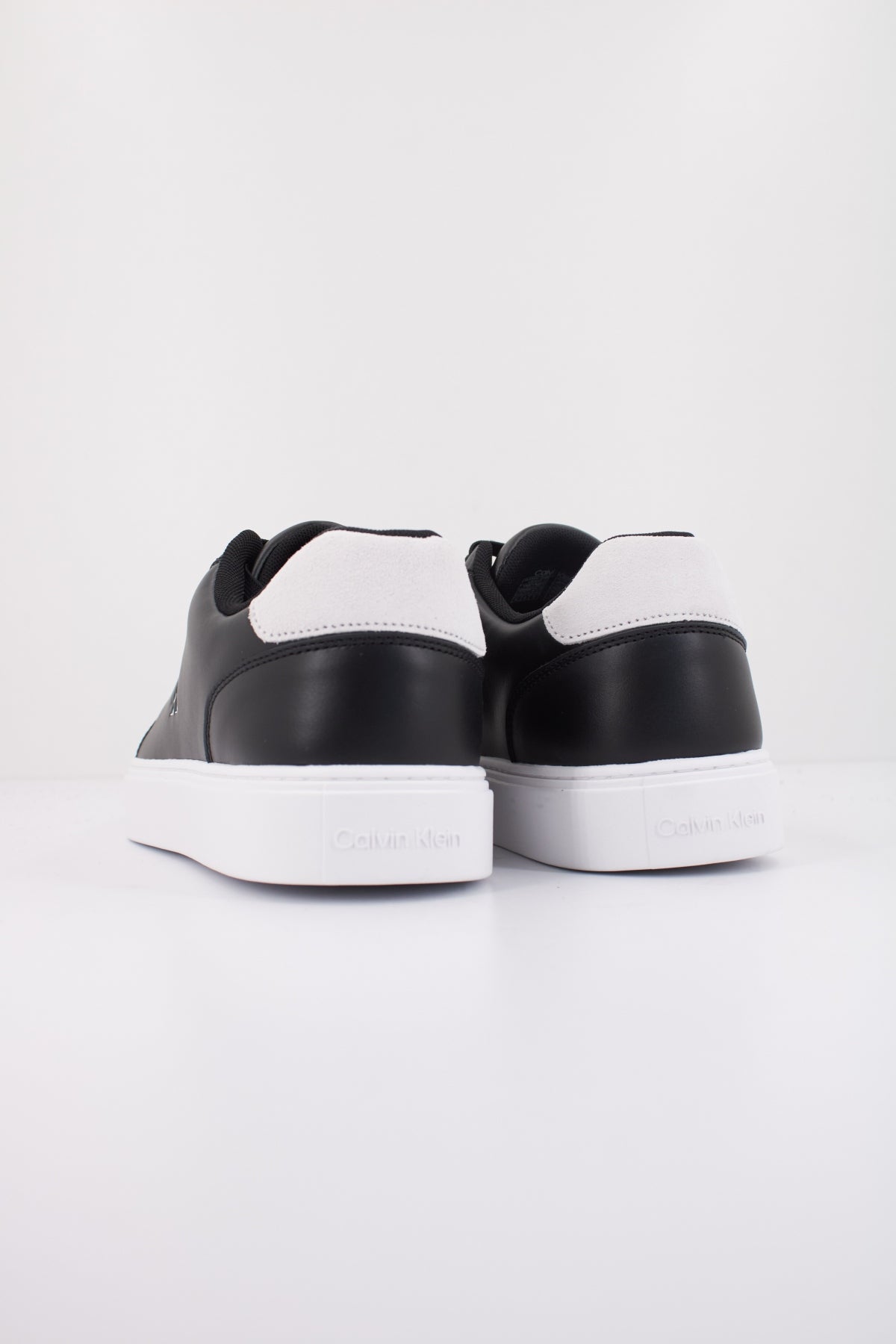 CALVIN KLEIN CLASSIC CUPSOLE LACEUP L en color NEGRO  (4)