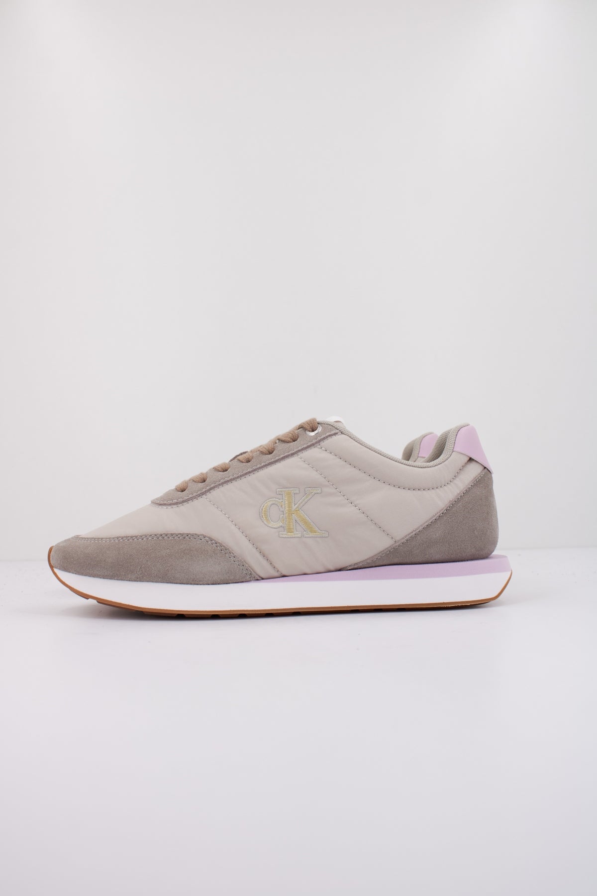 CALVIN KLEIN RETRO RUNNER LACE UP NY en color BEIS  (1)