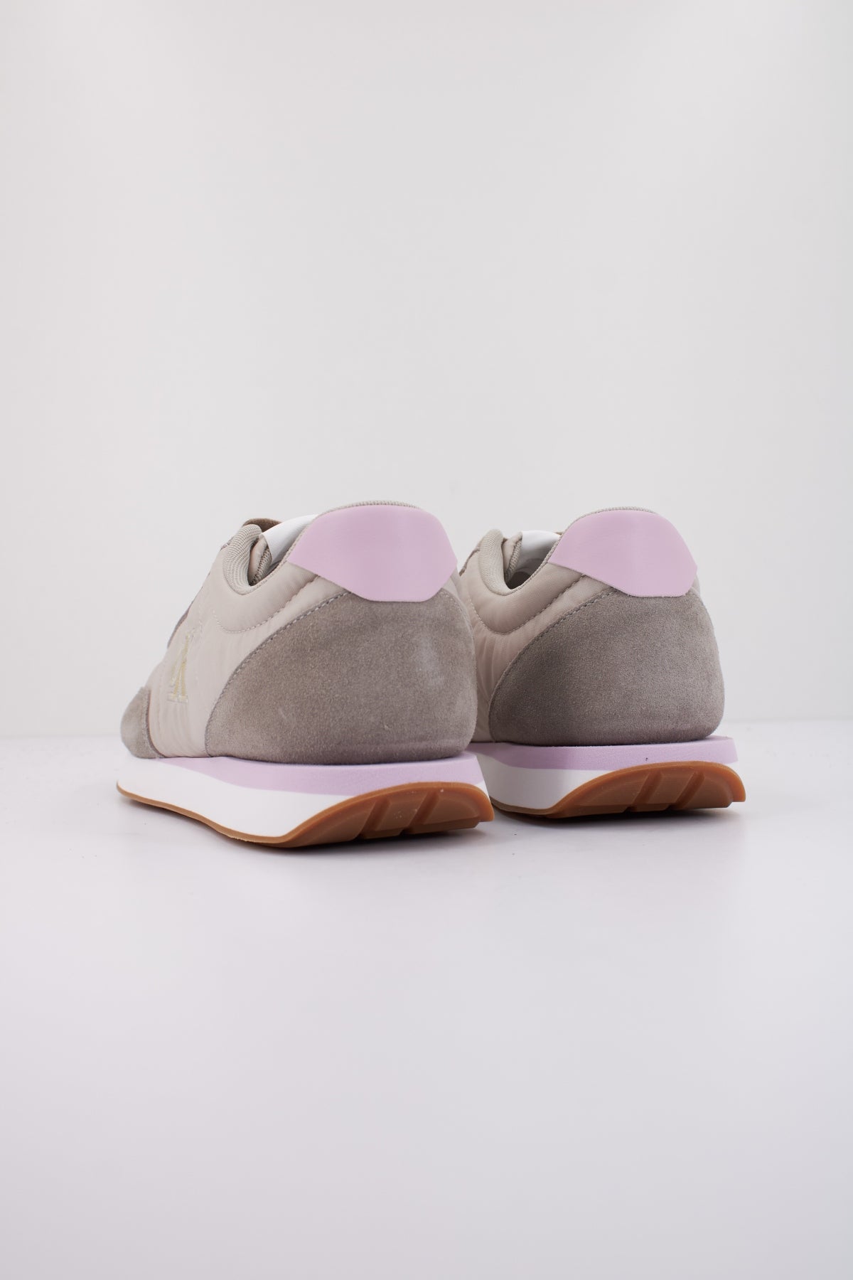 CALVIN KLEIN RETRO RUNNER LACE UP NY en color BEIS  (4)