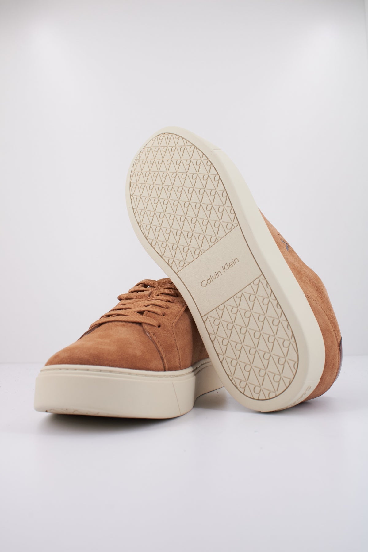CALVIN KLEIN CLASSIC CUPSOLE LACEUP S en color MARRON  (5)