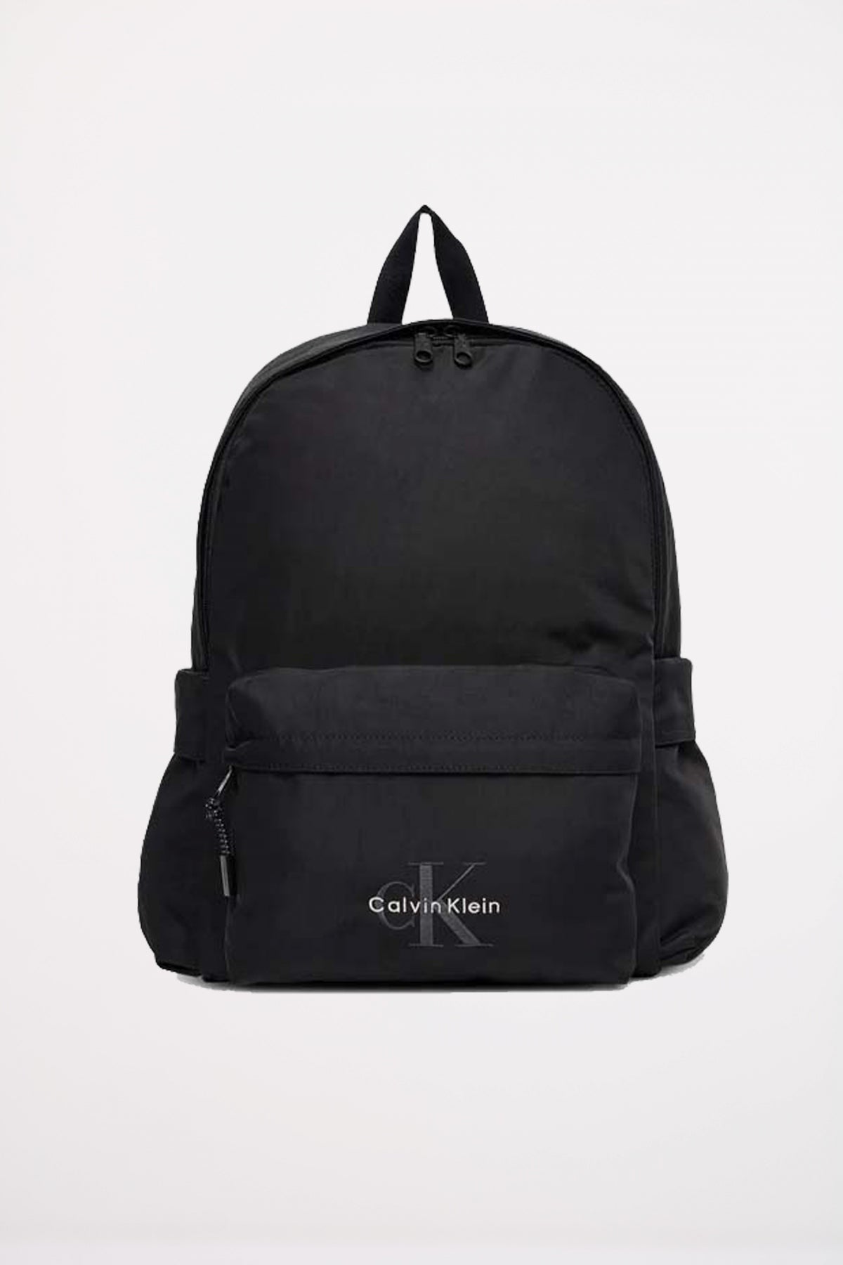 CALVIN KLEIN BOLD ROUND BACKPACK en color NEGRO  (1)