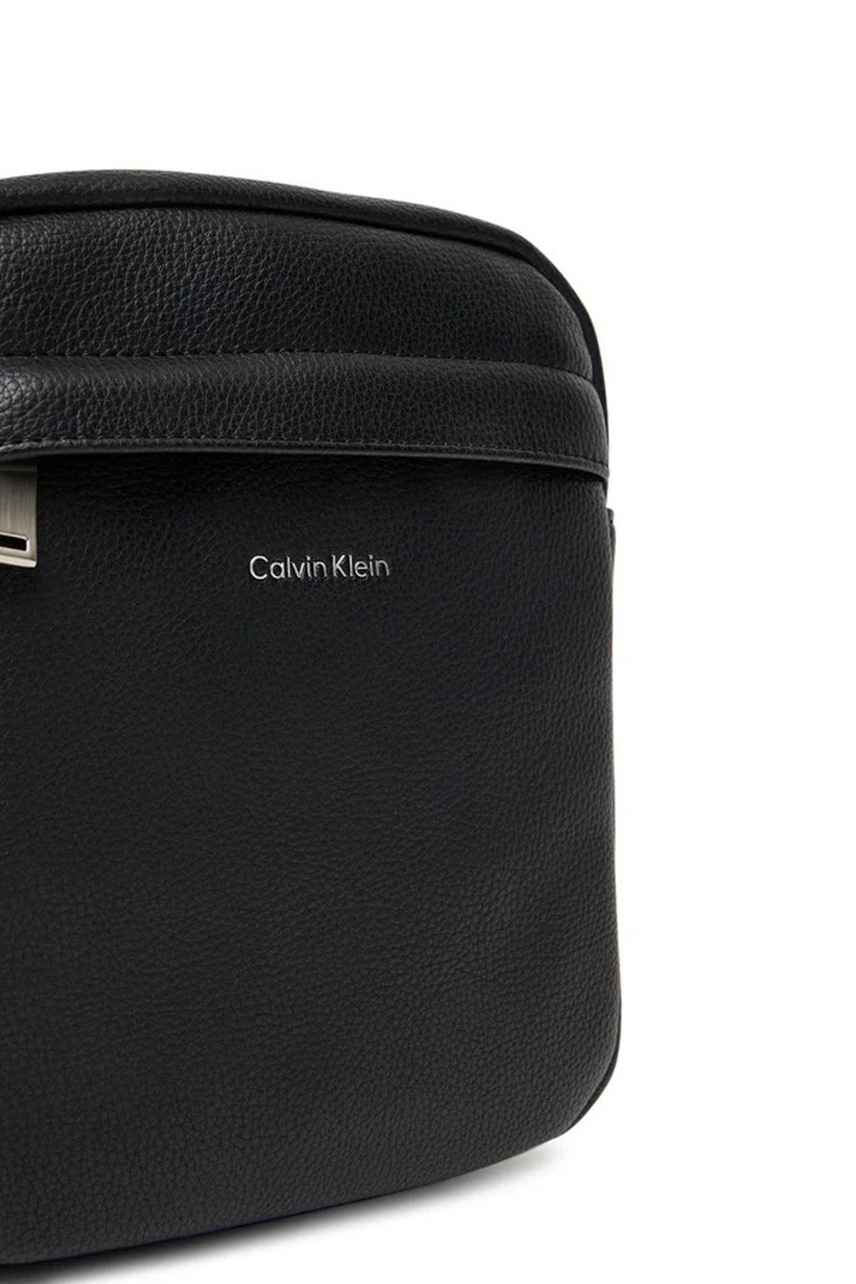 CALVIN KLEIN RAISED REPORTER en color NEGRO  (4)