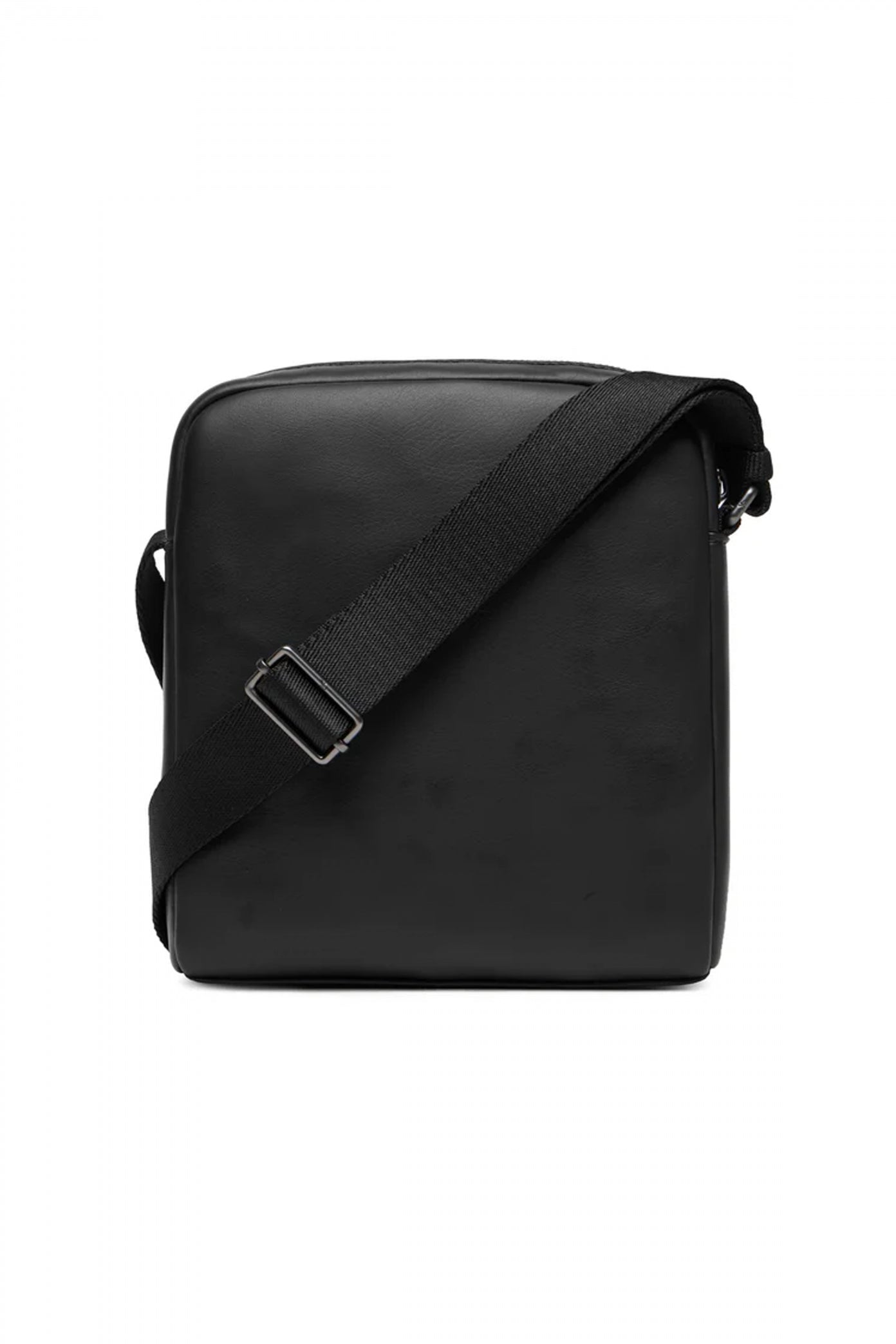 CALVIN KLEIN LVDG en color NEGRO  (2)