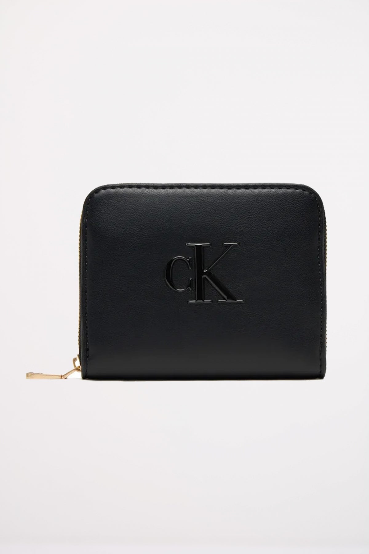 CALVIN KLEIN  RAISED CK MEDIUM ZIP ARO  en color NEGRO  (1)